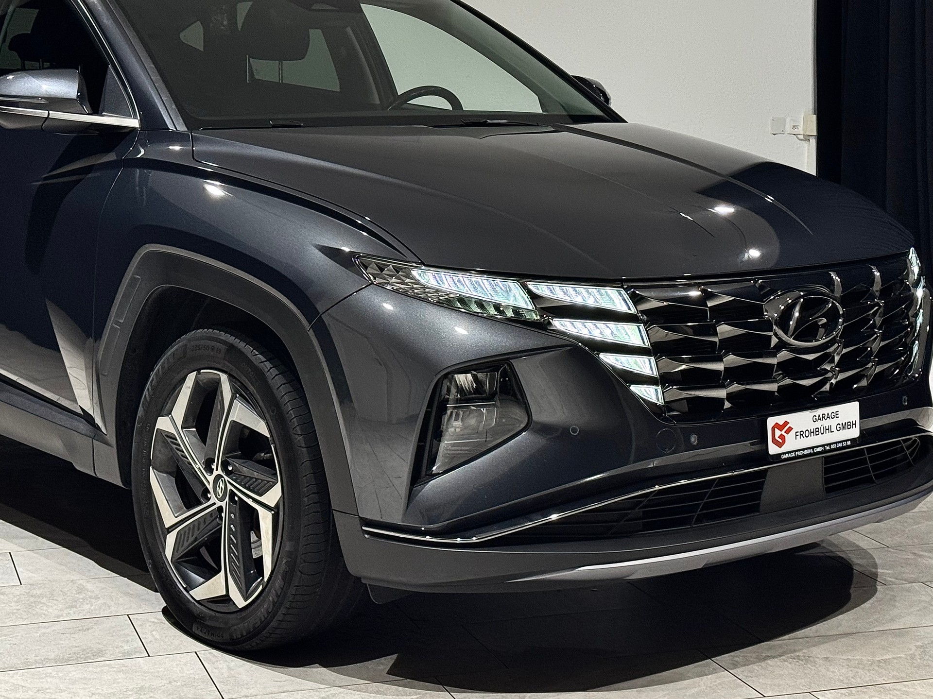 HYUNDAI Tucson 1.6 TGDI HEV Amplia 4WD | 1.Hand | CH |-image-9