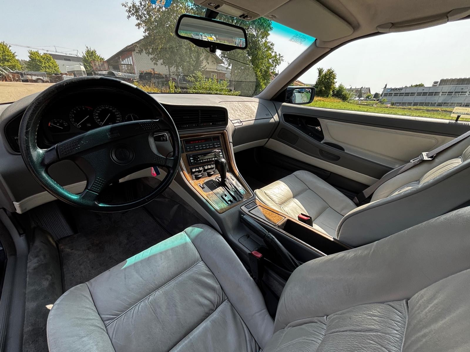 BMW 840Ci A-image-9