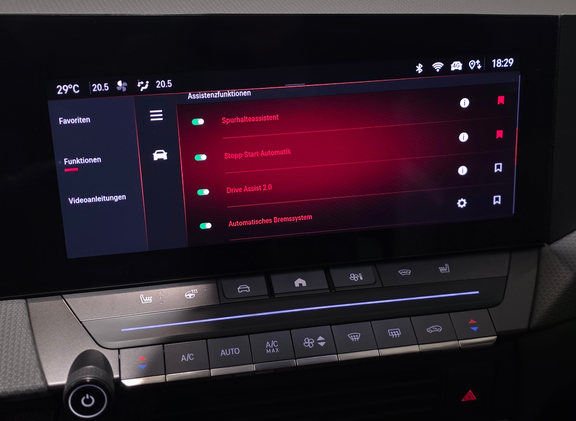 OPEL Astra 1.2i Turbo Swiss Premium Ultimate Limousine-image-15