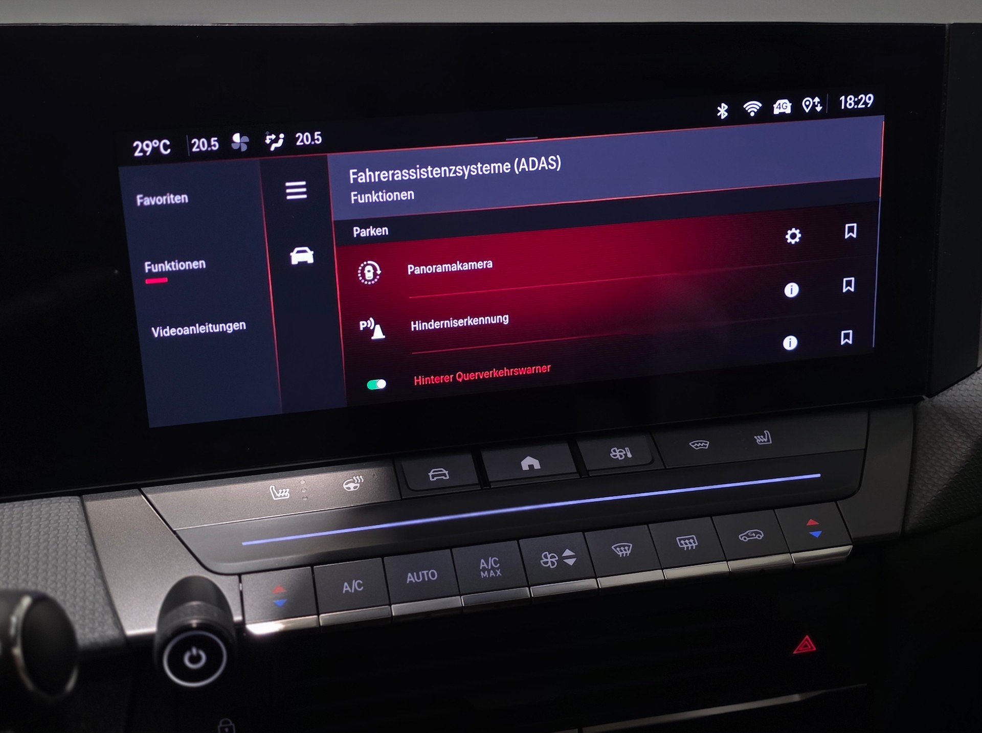 OPEL Astra 1.2i Turbo Swiss Premium Ultimate Limousine-image-14
