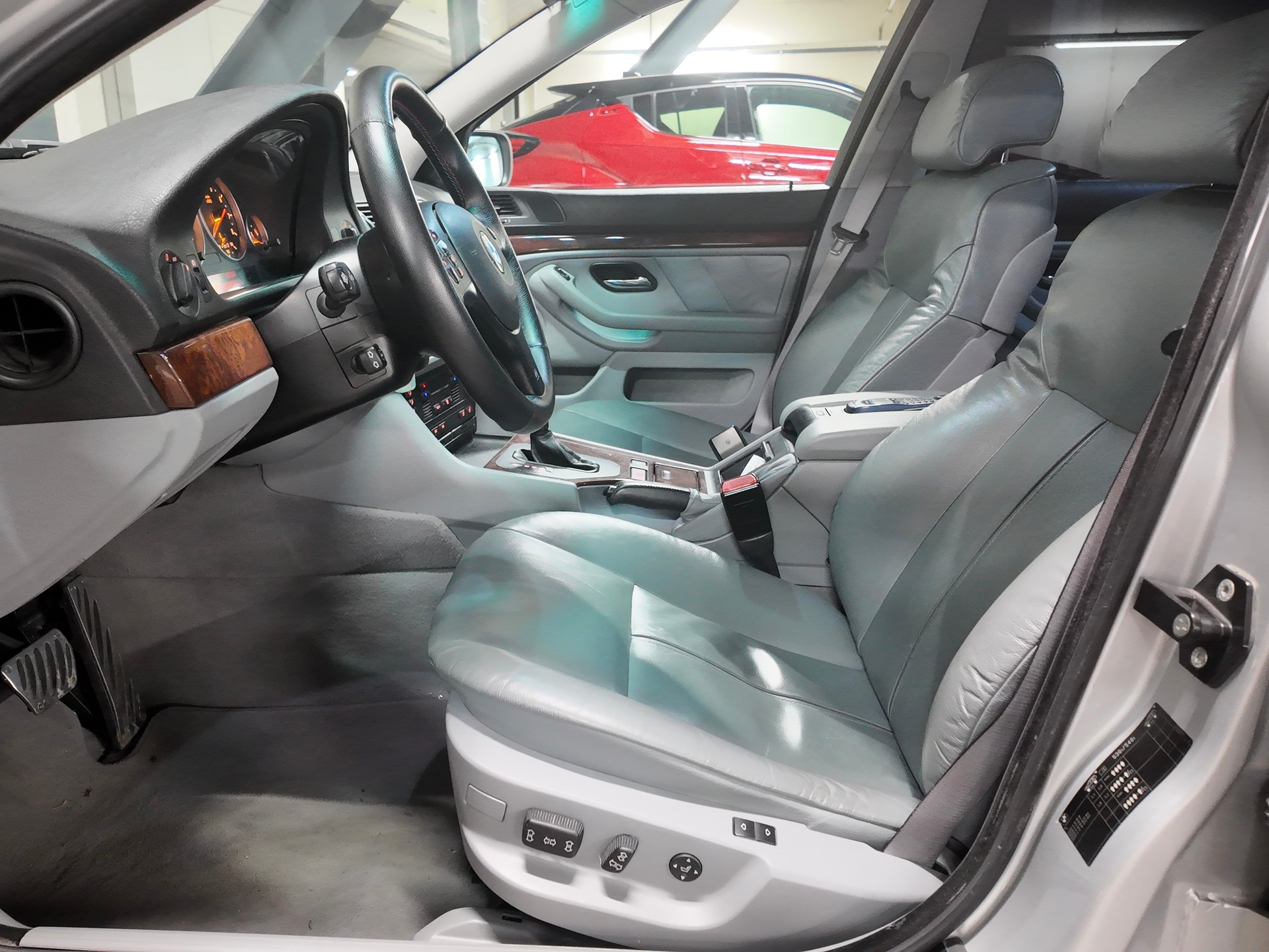 BMW 540i | Liebhaber | Alpina Orig. | Styl.37 | Massage | M5 Tacho | Rechnungen über 20‘000Chf | Ch Auto |-image-9
