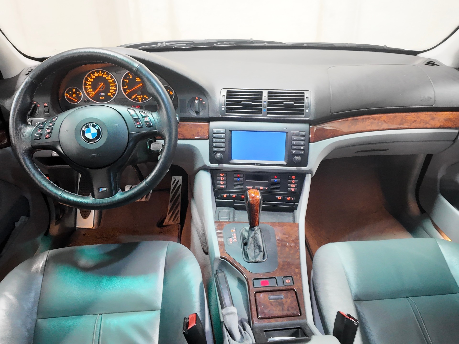 BMW 540i | Liebhaber | Alpina Orig. | Styl.37 | Massage | M5 Tacho | Rechnungen über 20‘000Chf | Ch Auto |-image-10