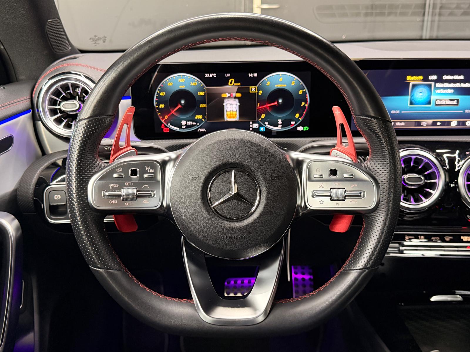 MERCEDES-BENZ CLA 250 4Matic AMG Line 7G-DCT-image-12