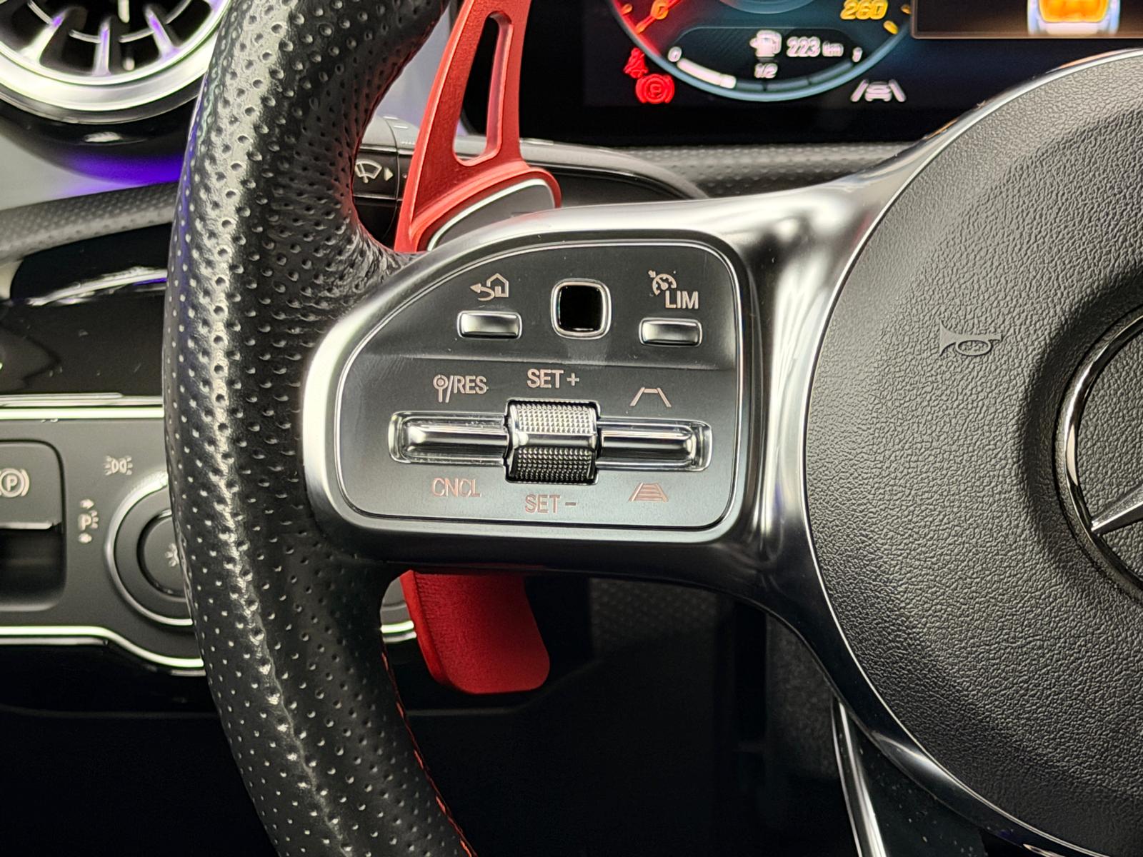MERCEDES-BENZ CLA 250 4Matic AMG Line 7G-DCT-image-13