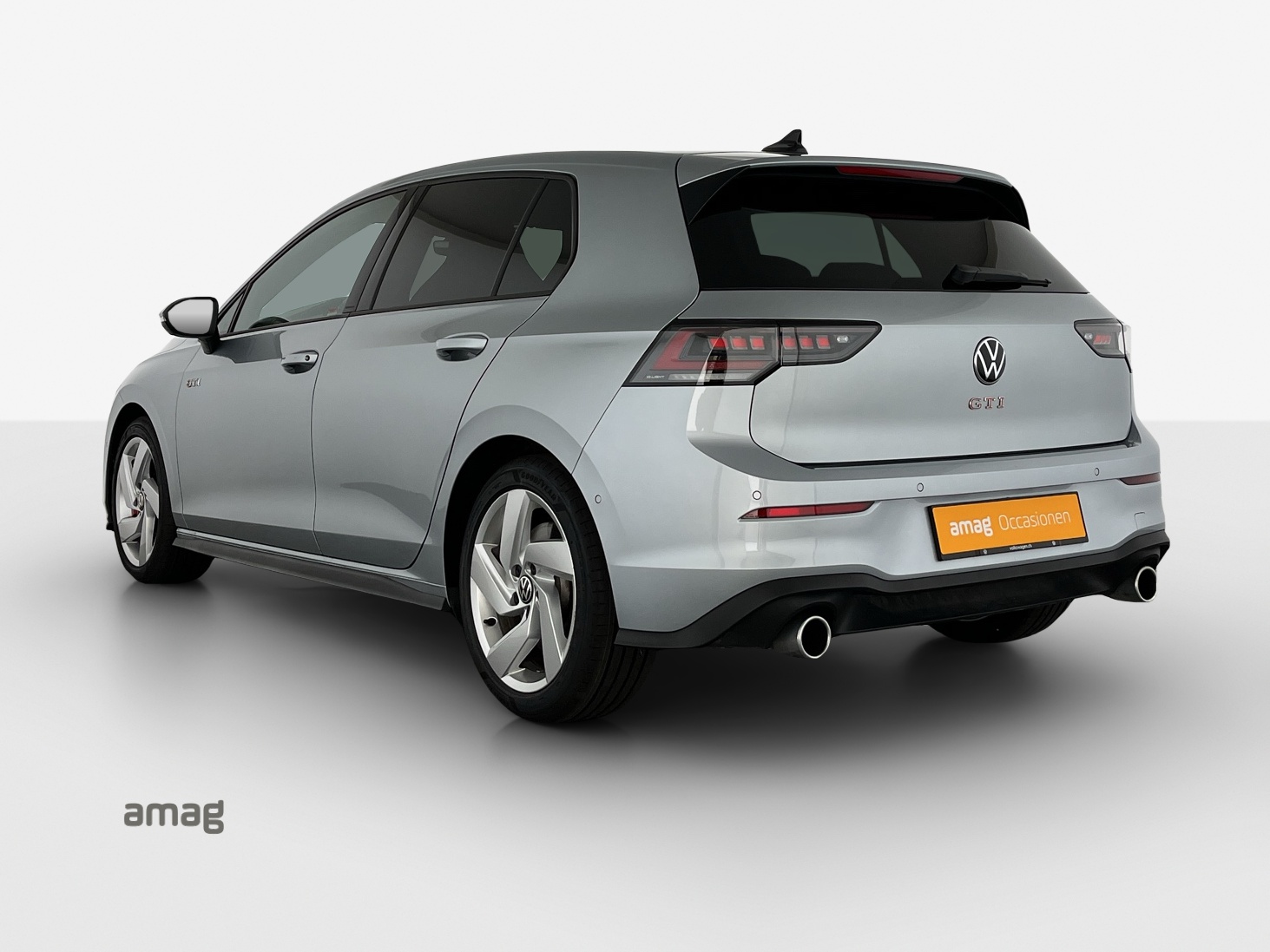 VW Golf 2.0 TSI GTI DSG-image-2
