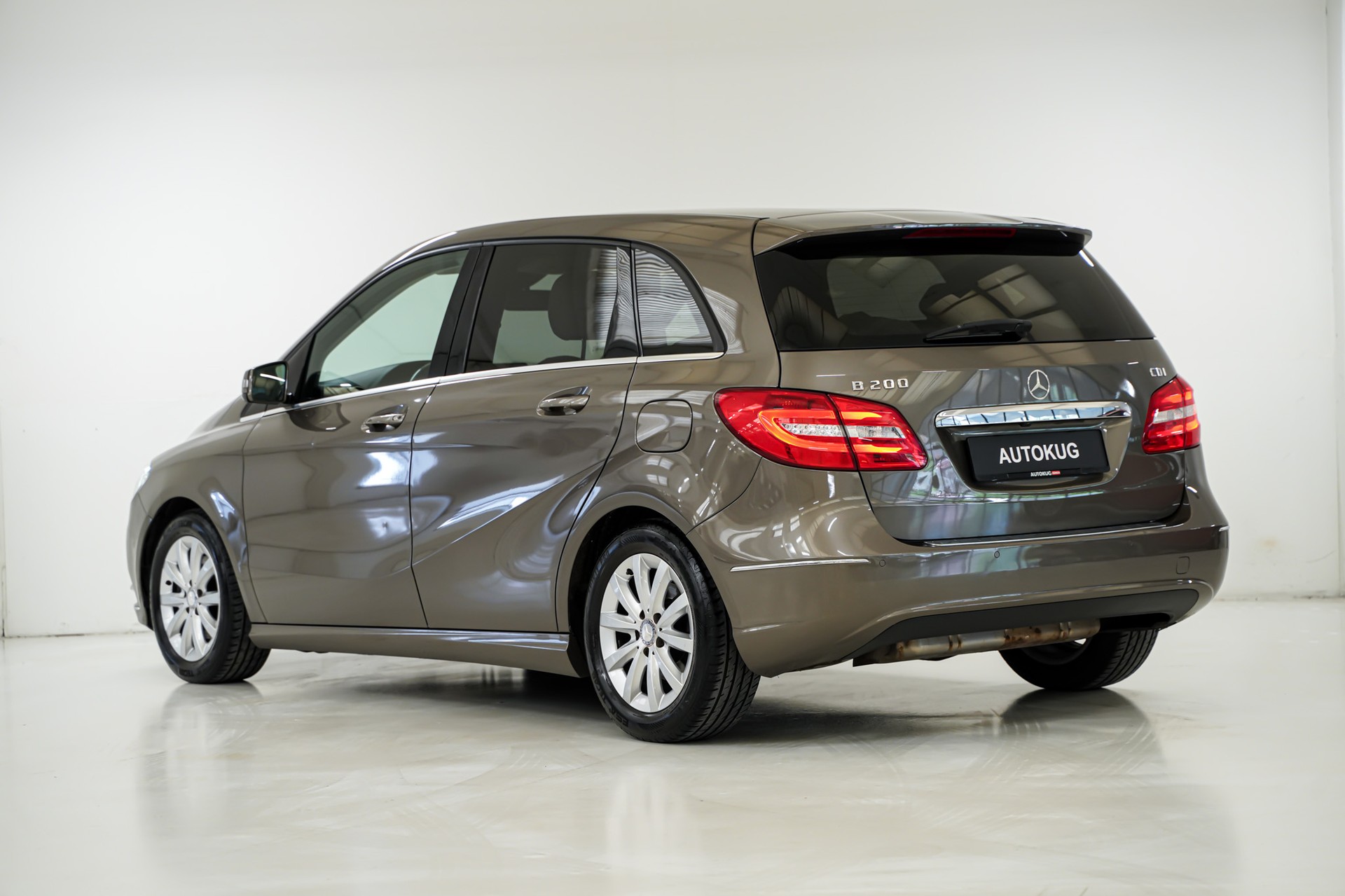 MERCEDES-BENZ B 200 CDI 7G-DCT-image-4