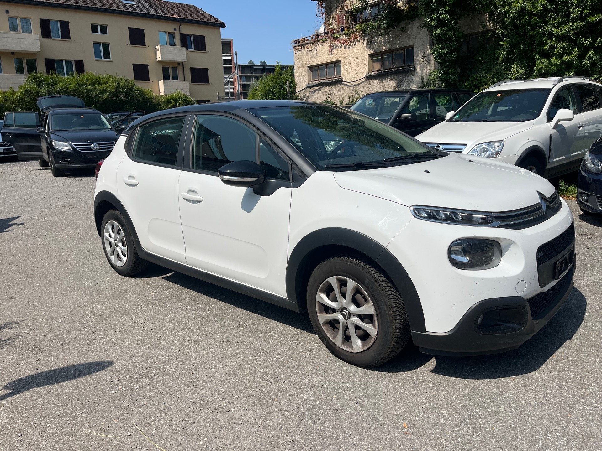 CITROEN C3 1.2i Attraction-image-5