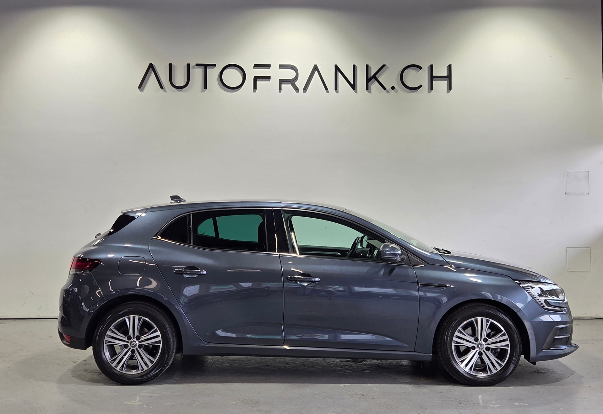 RENAULT Mégane 1.3 TCe 160 Intens EDC-image-4