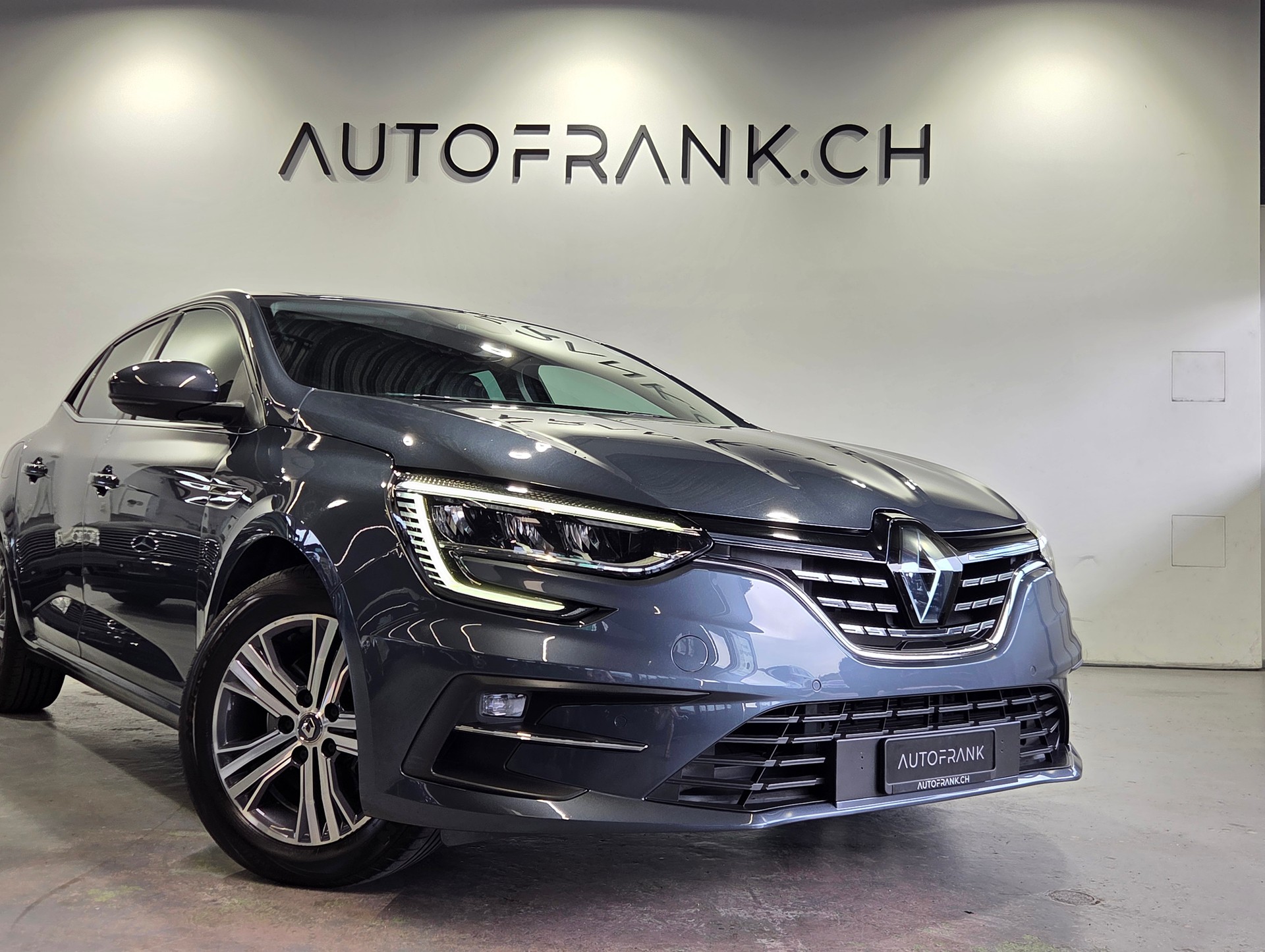 RENAULT Mégane 1.3 TCe 160 Intens EDC-image-1