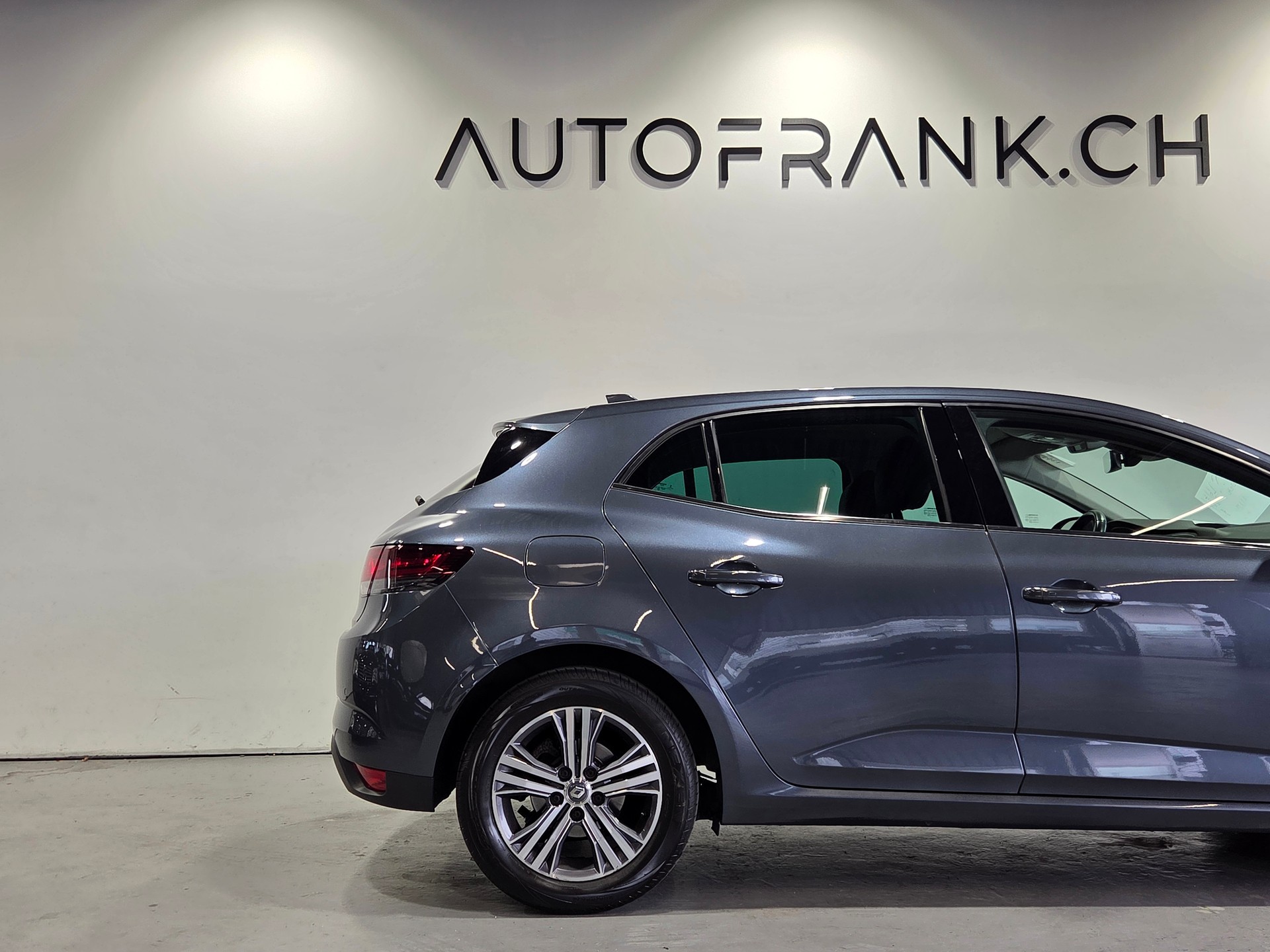RENAULT Mégane 1.3 TCe 160 Intens EDC-image-5