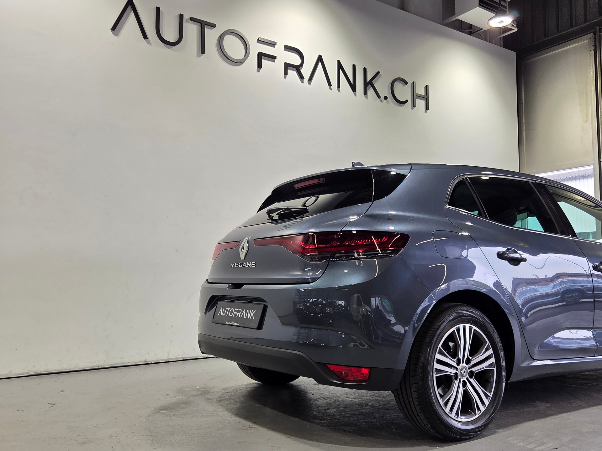 RENAULT Mégane 1.3 TCe 160 Intens EDC-image-6