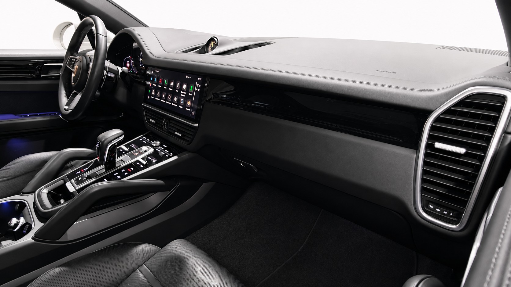 PORSCHE Cayenne Coupé 3.0 V6 E-Hybrid CH FAHRZEUG ( cashmerebeigemetallic )-image-20