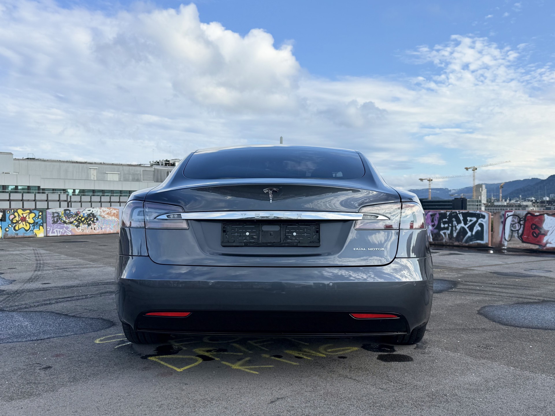 TESLA Model S "Raven" Long Range-image-3