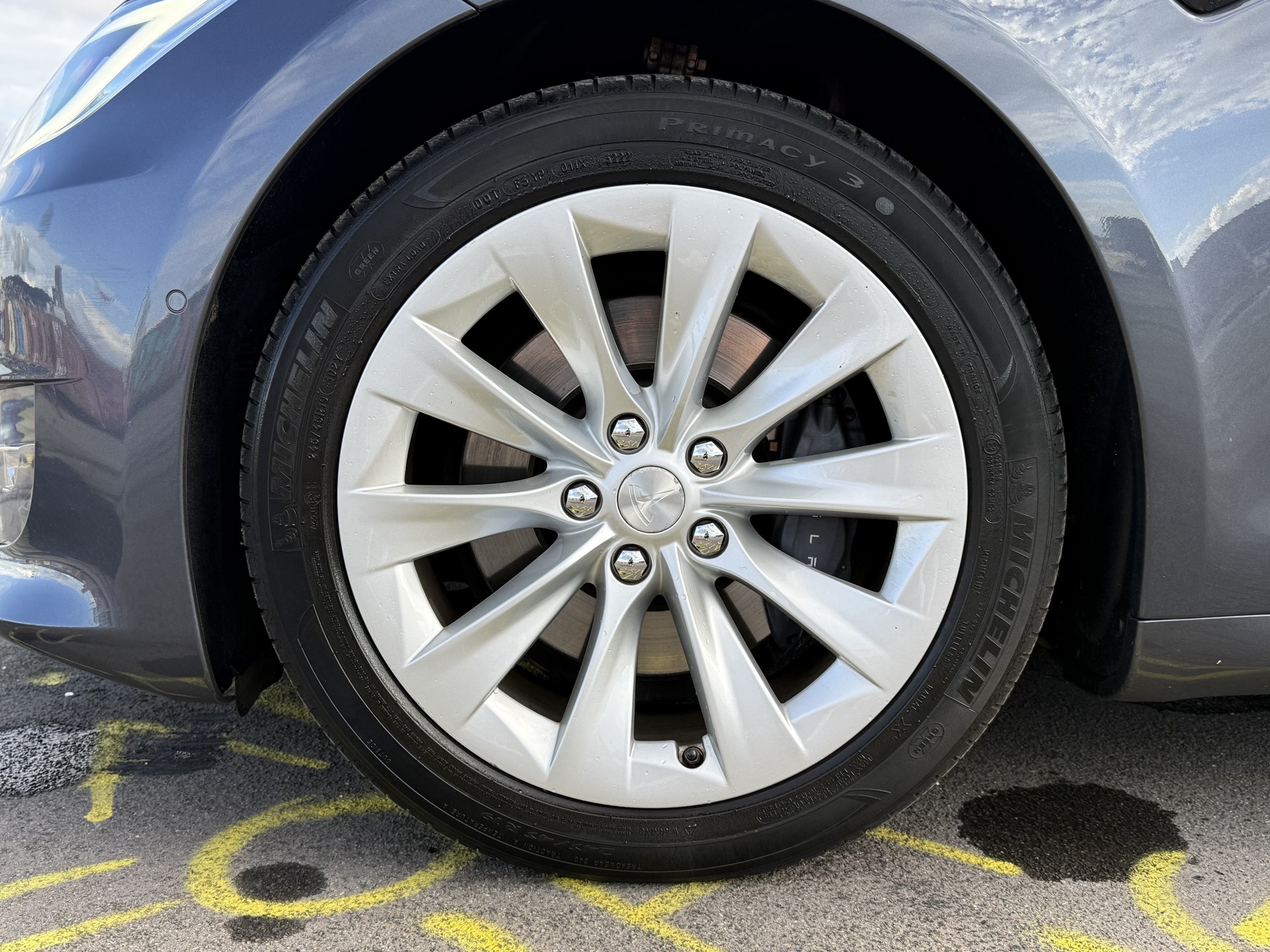 TESLA Model S "Raven" Long Range-image-8