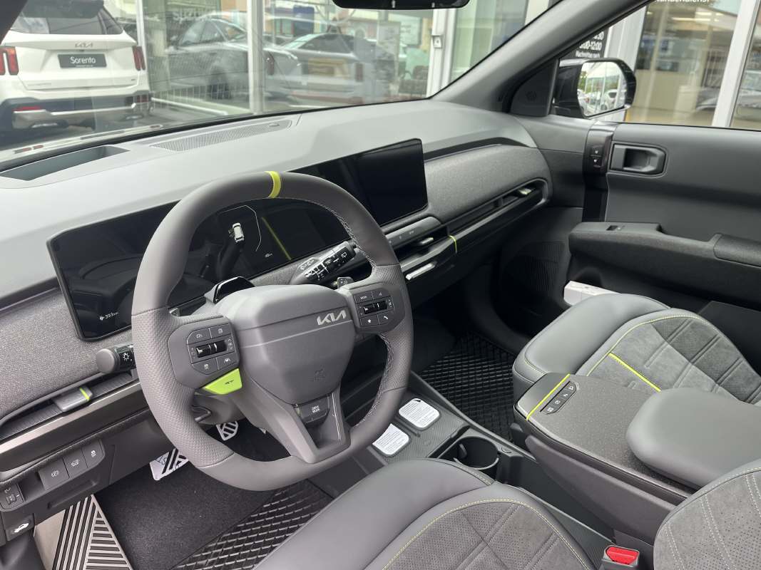 KIA EV3 81 kWh GT 4x4-image-5