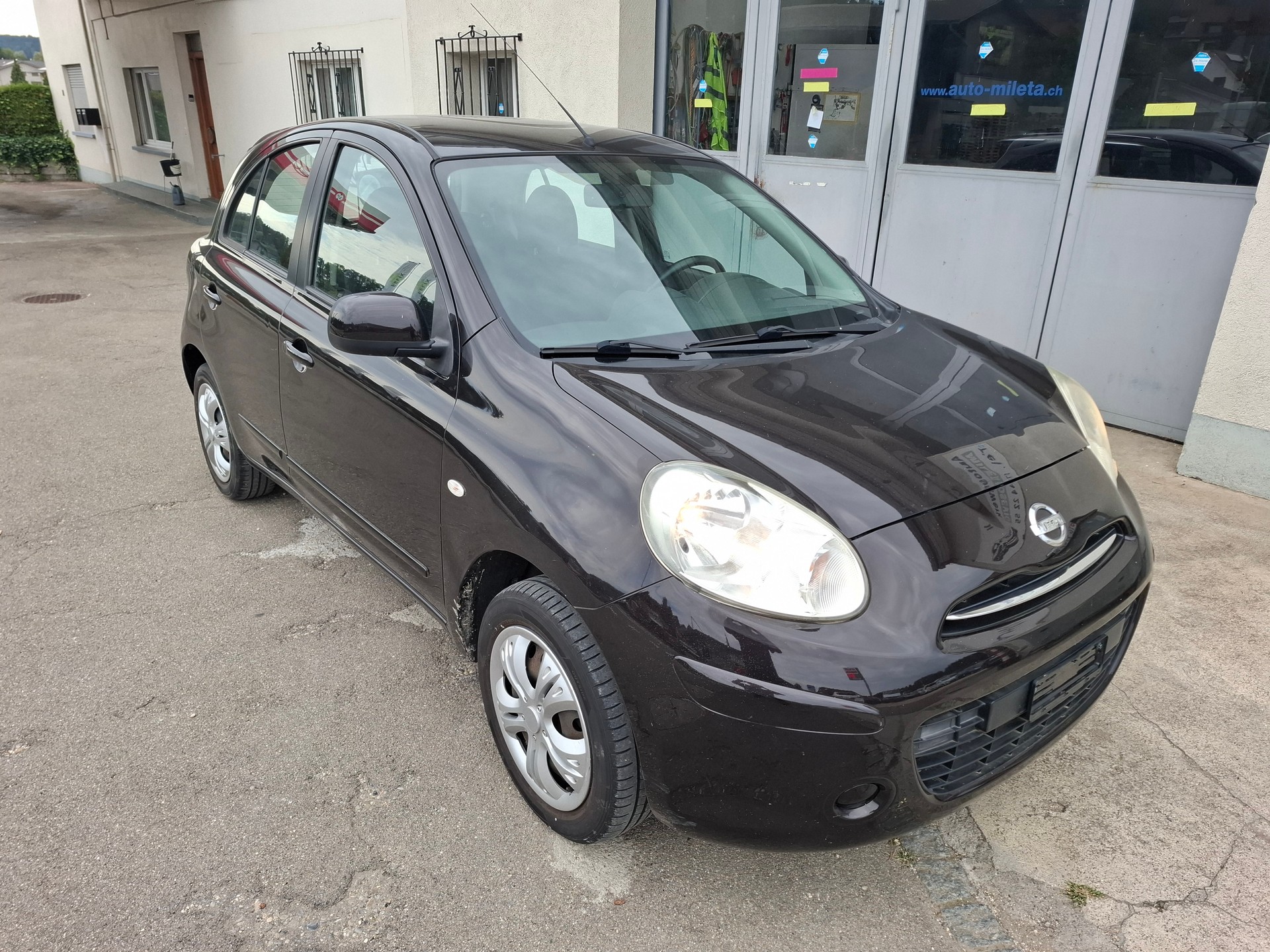 NISSAN Micra 1.2 tekna-image-1