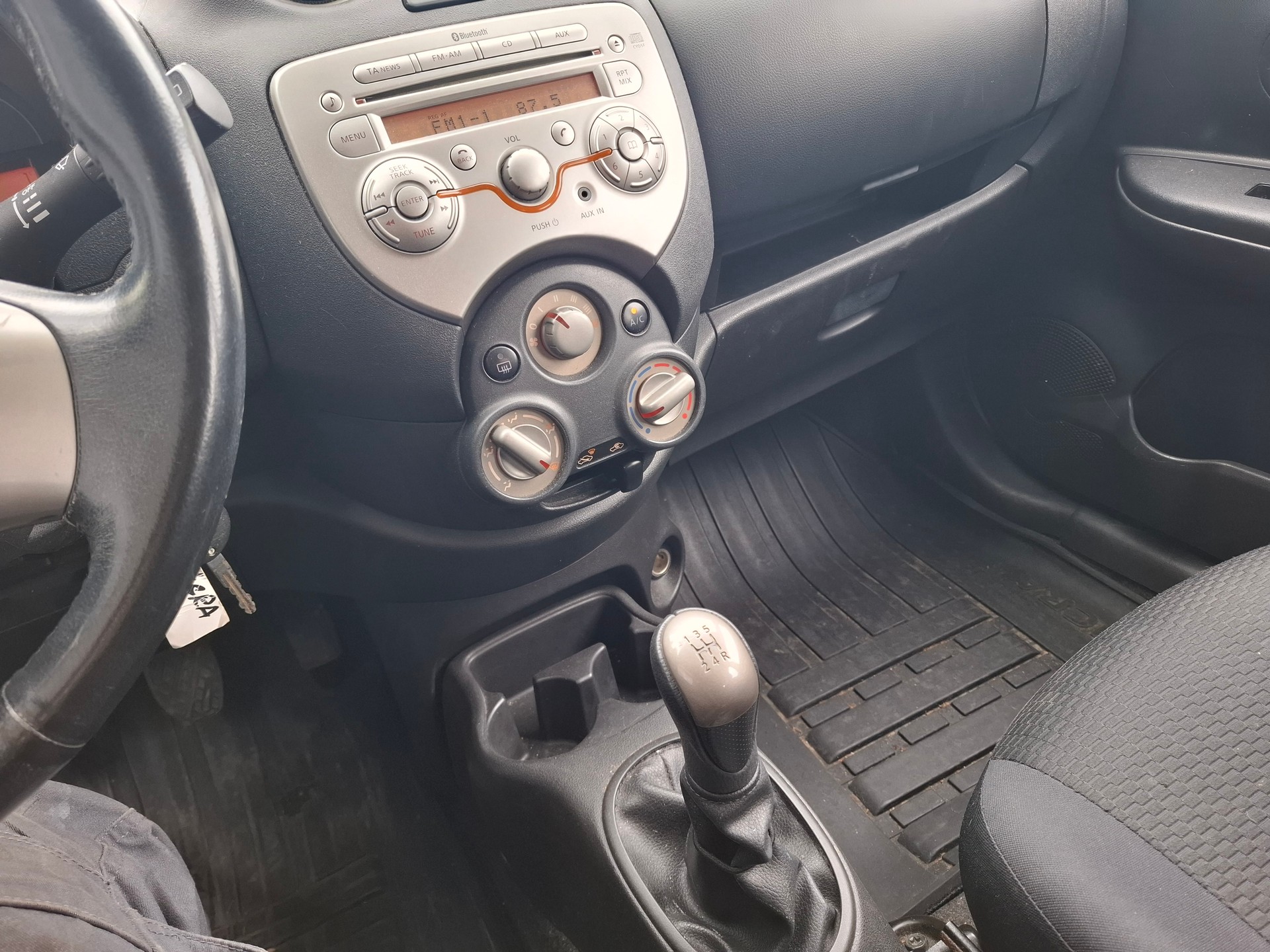 NISSAN Micra 1.2 tekna-image-9
