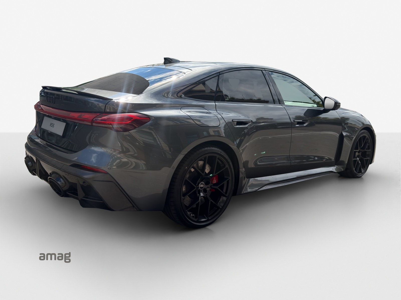 AUDI RS 5 Limousine TFSI 470 kW Tiptronic quattro-image-4