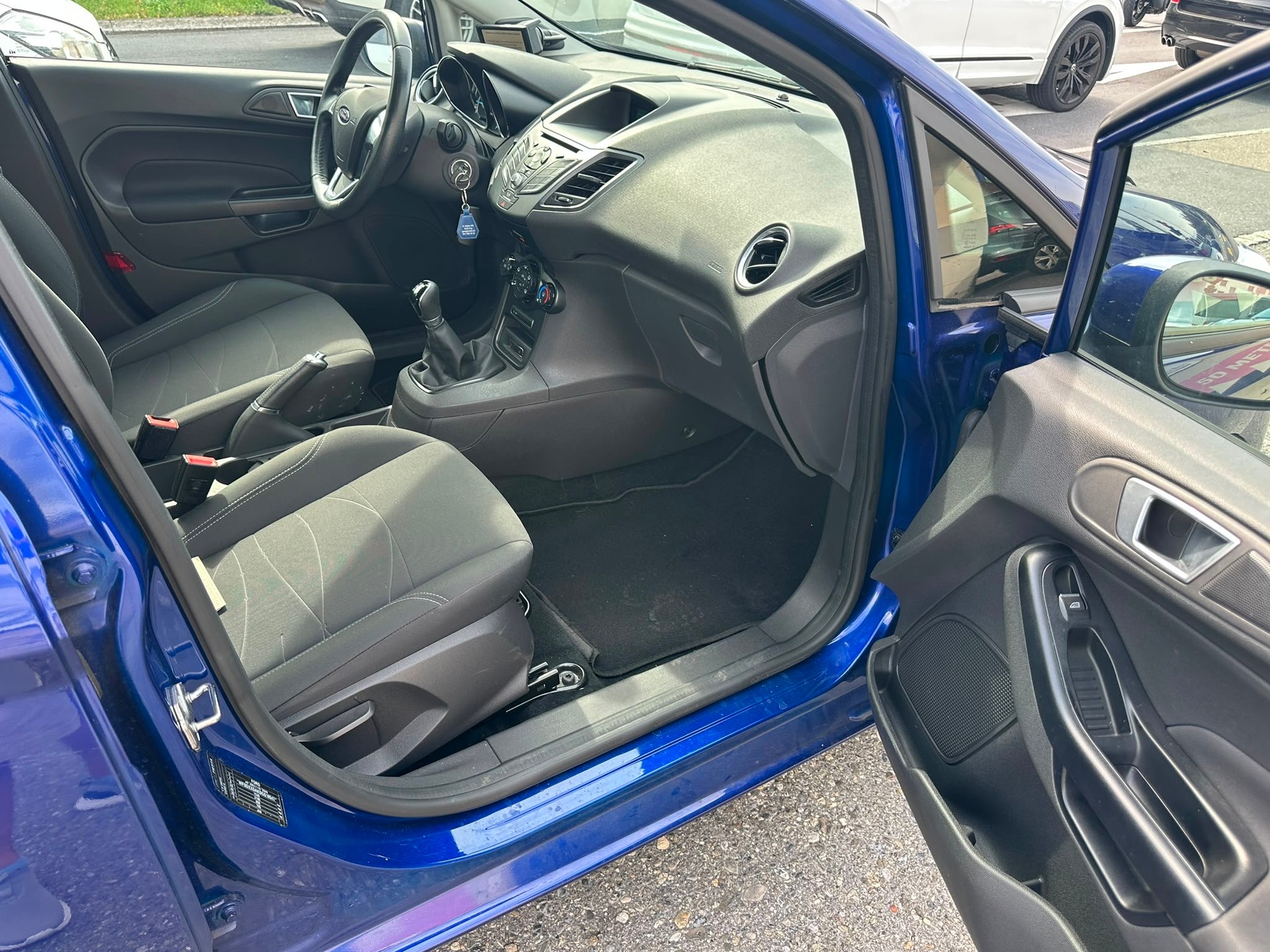 FORD Fiesta 1.0 Energy-image-10
