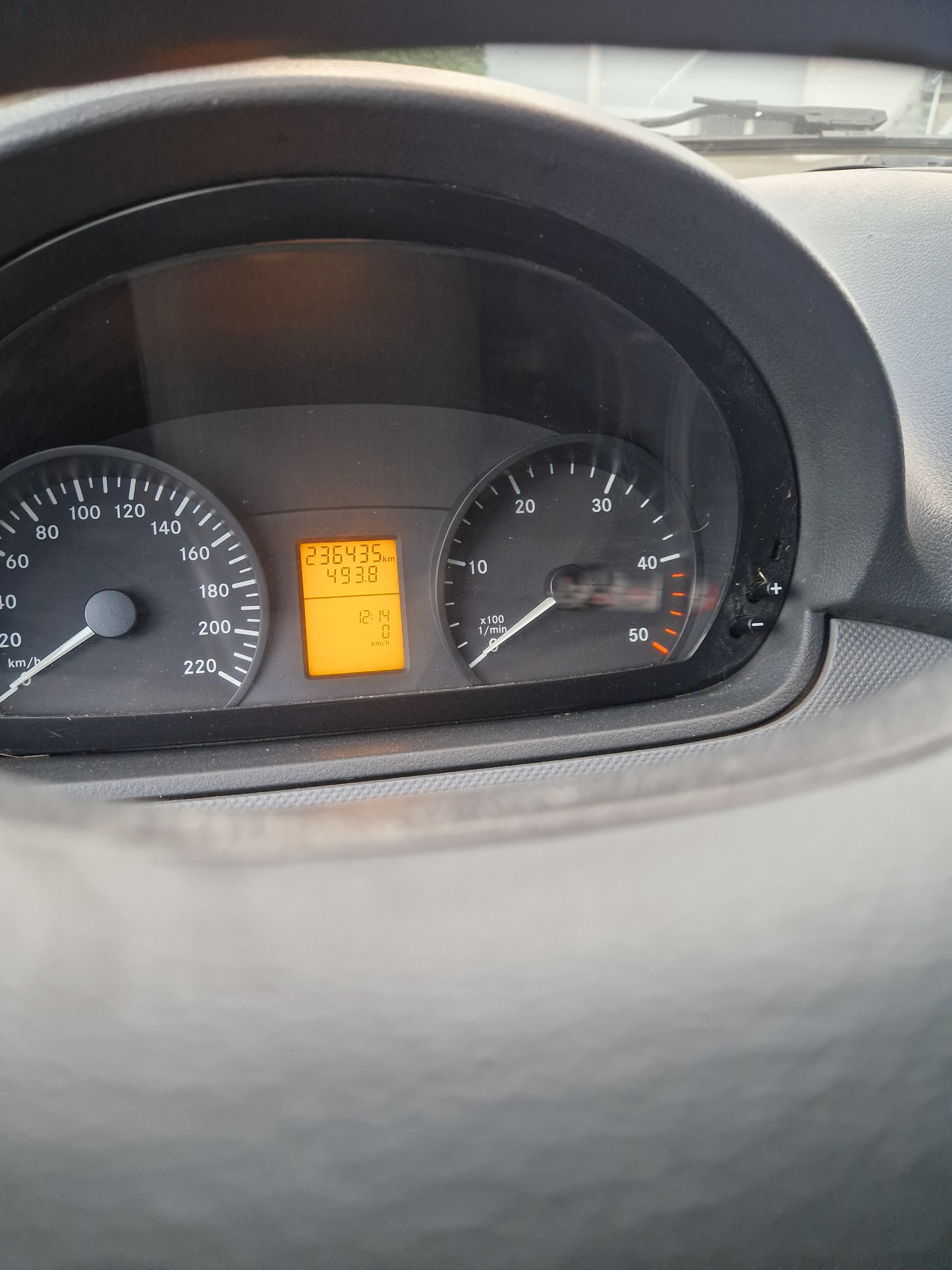 MERCEDES-BENZ Vito 111 CDI-image-8