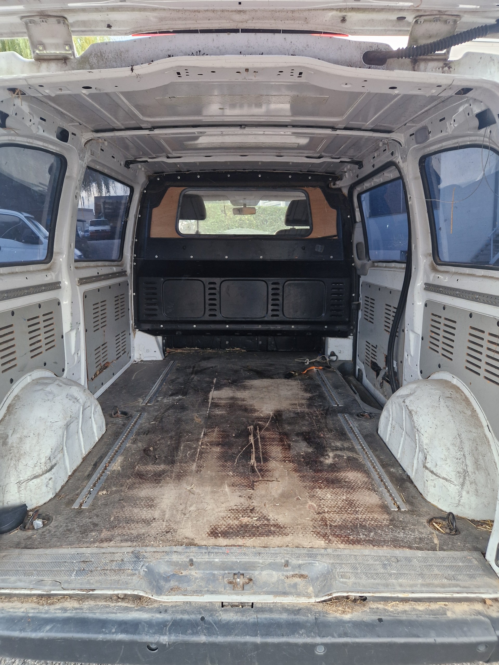 MERCEDES-BENZ Vito 111 CDI-image-6