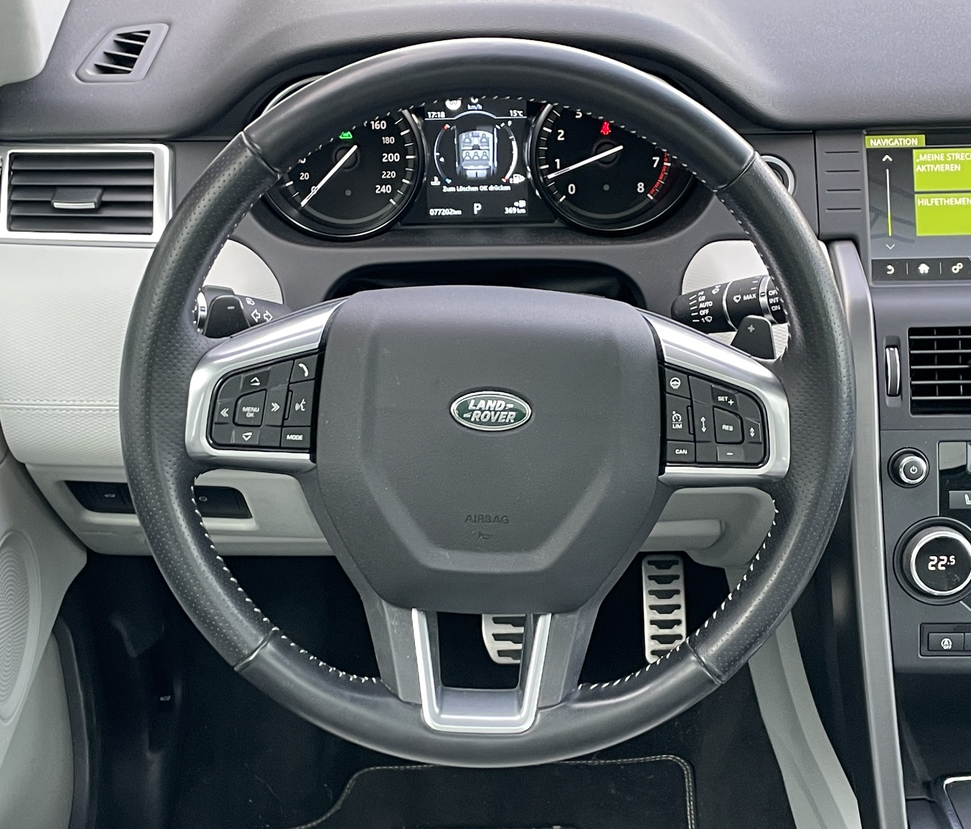 LAND ROVER Discovery Sport 2.0 Si4 HSE Luxury AT9-image-3