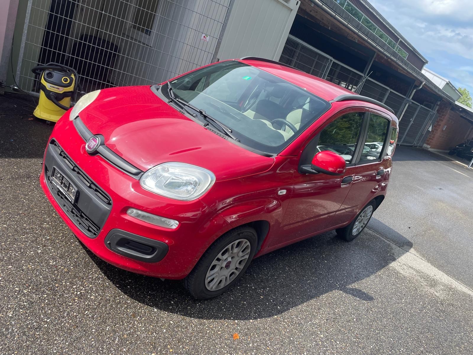 FIAT Panda 0.9 Twinair Turbo Lounge-image-1