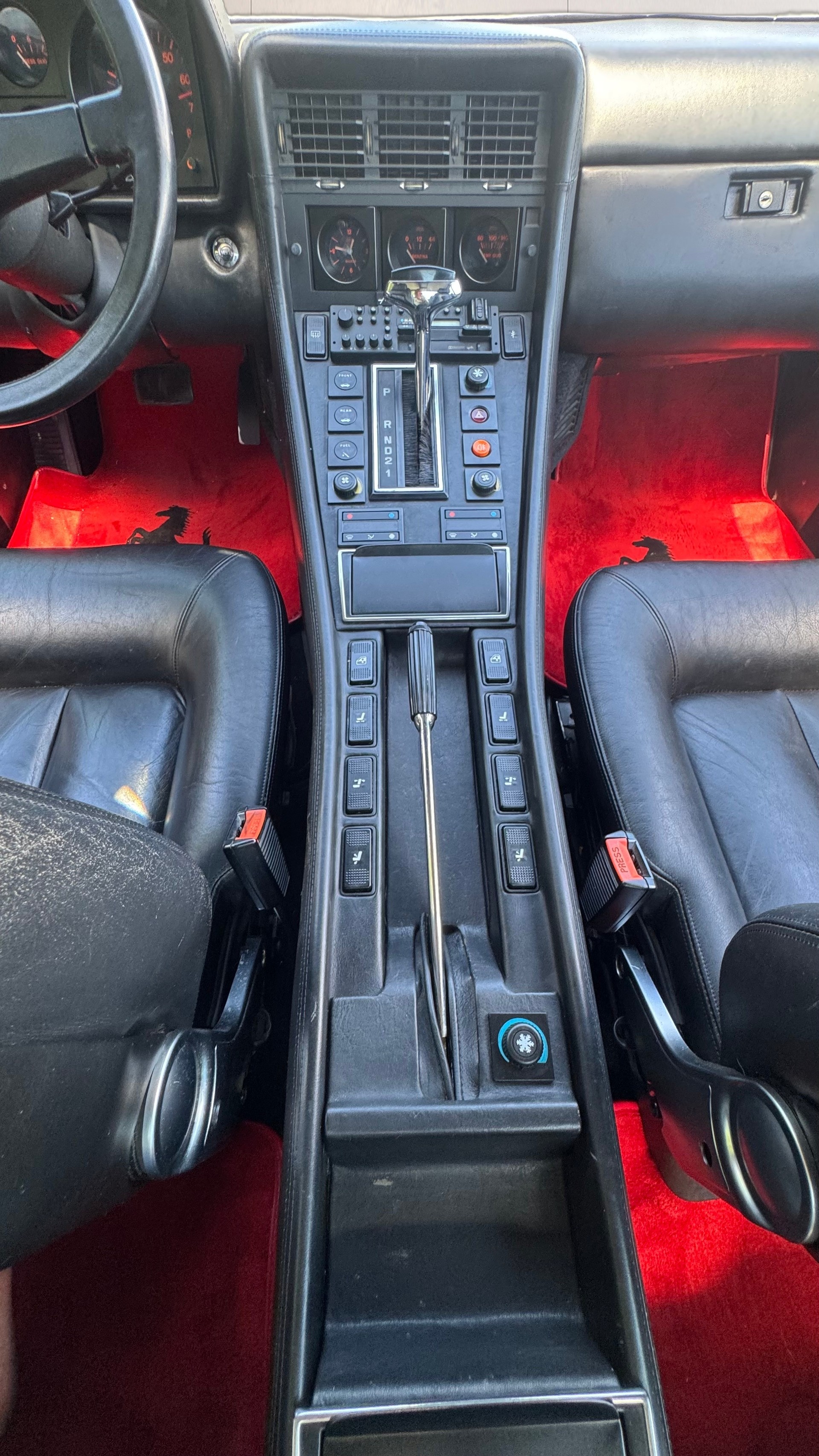 FERRARI 412-image-15