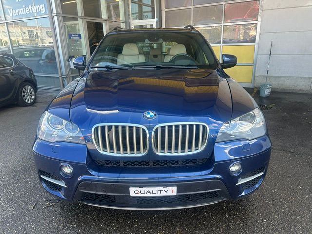 BMW X5 xDrive 50i Steptronic-image-2
