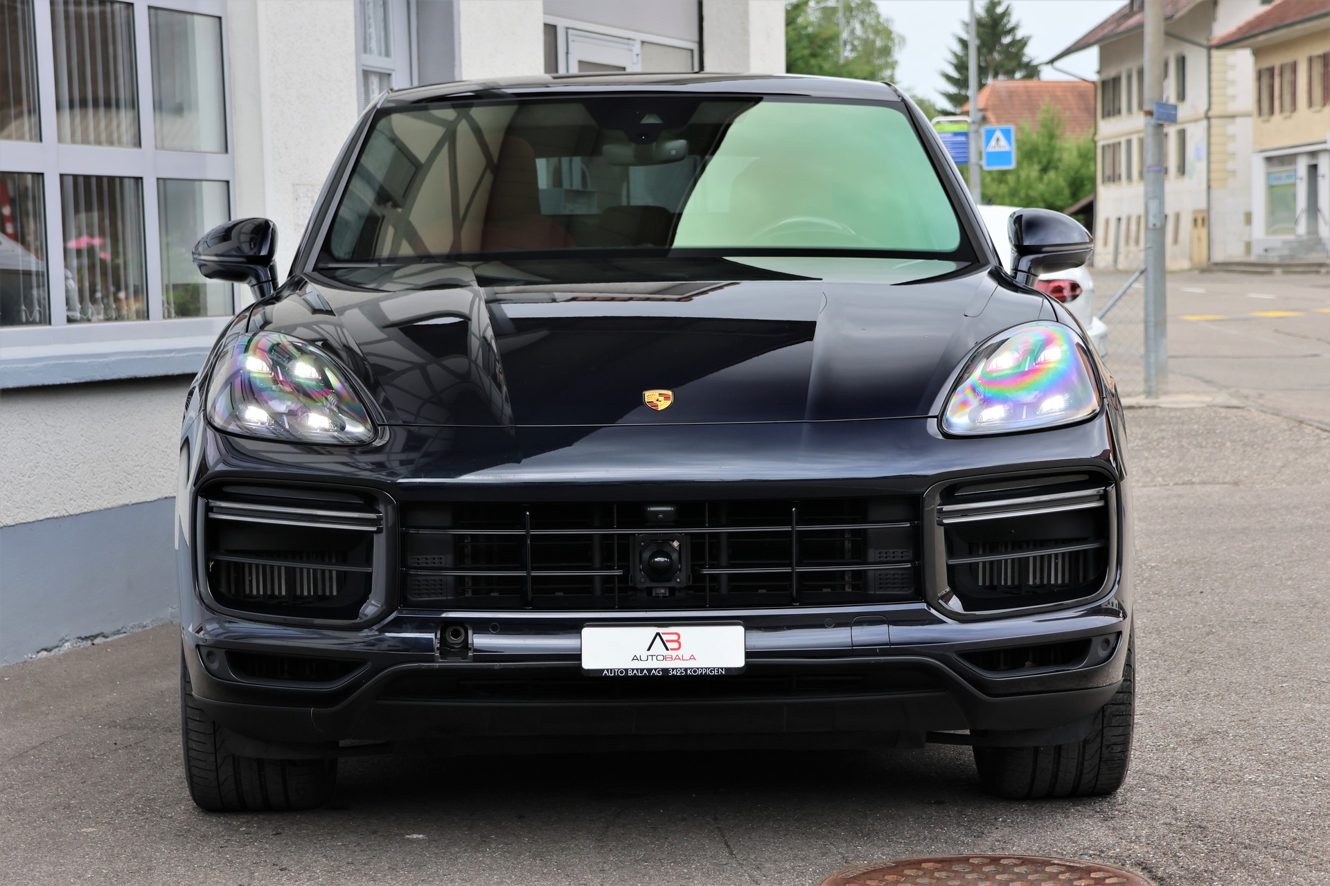 PORSCHE Cayenne Turbo Coupé (CH)-image-1