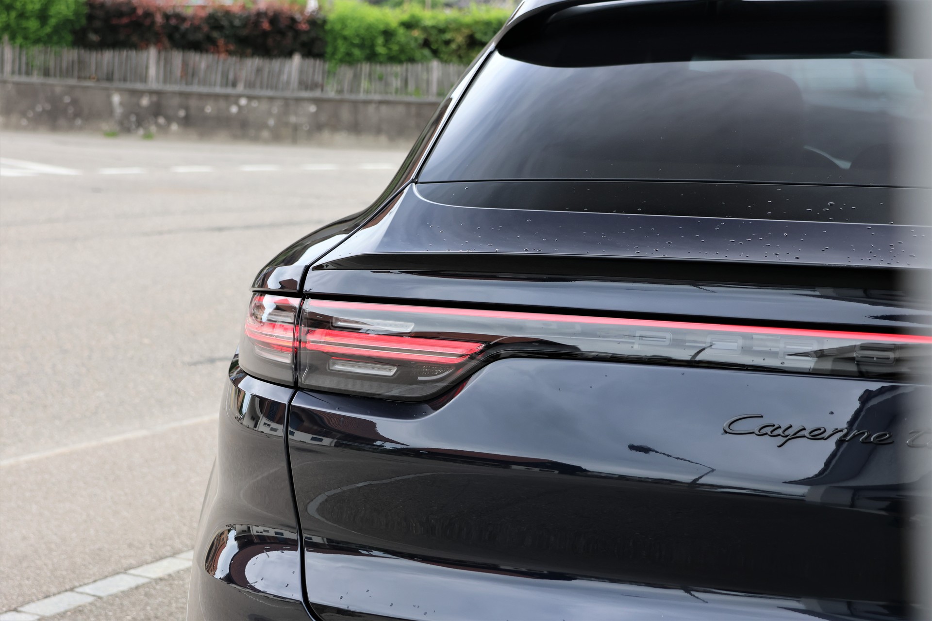 PORSCHE Cayenne Turbo Coupé (CH)-image-5