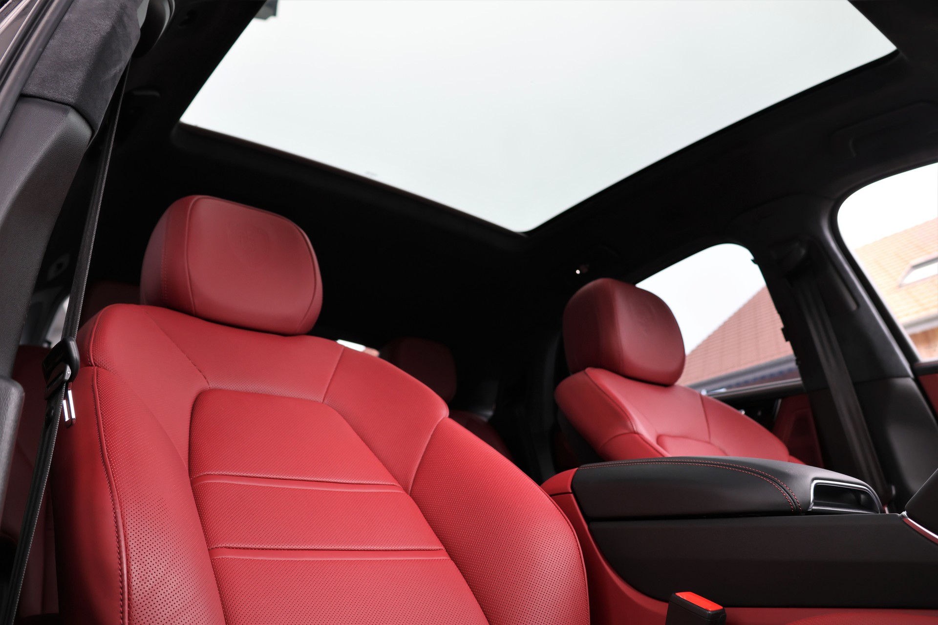 PORSCHE Cayenne Turbo Coupé (CH)-image-22
