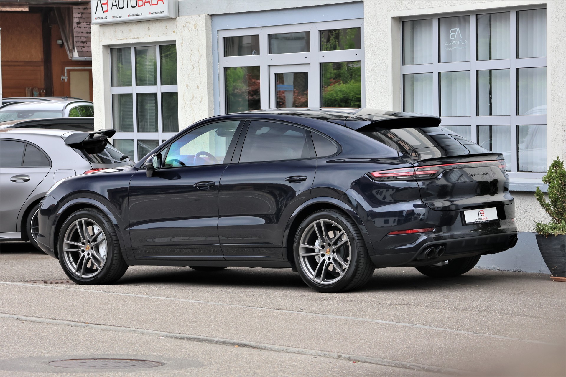 PORSCHE Cayenne Turbo Coupé (CH)-image-4