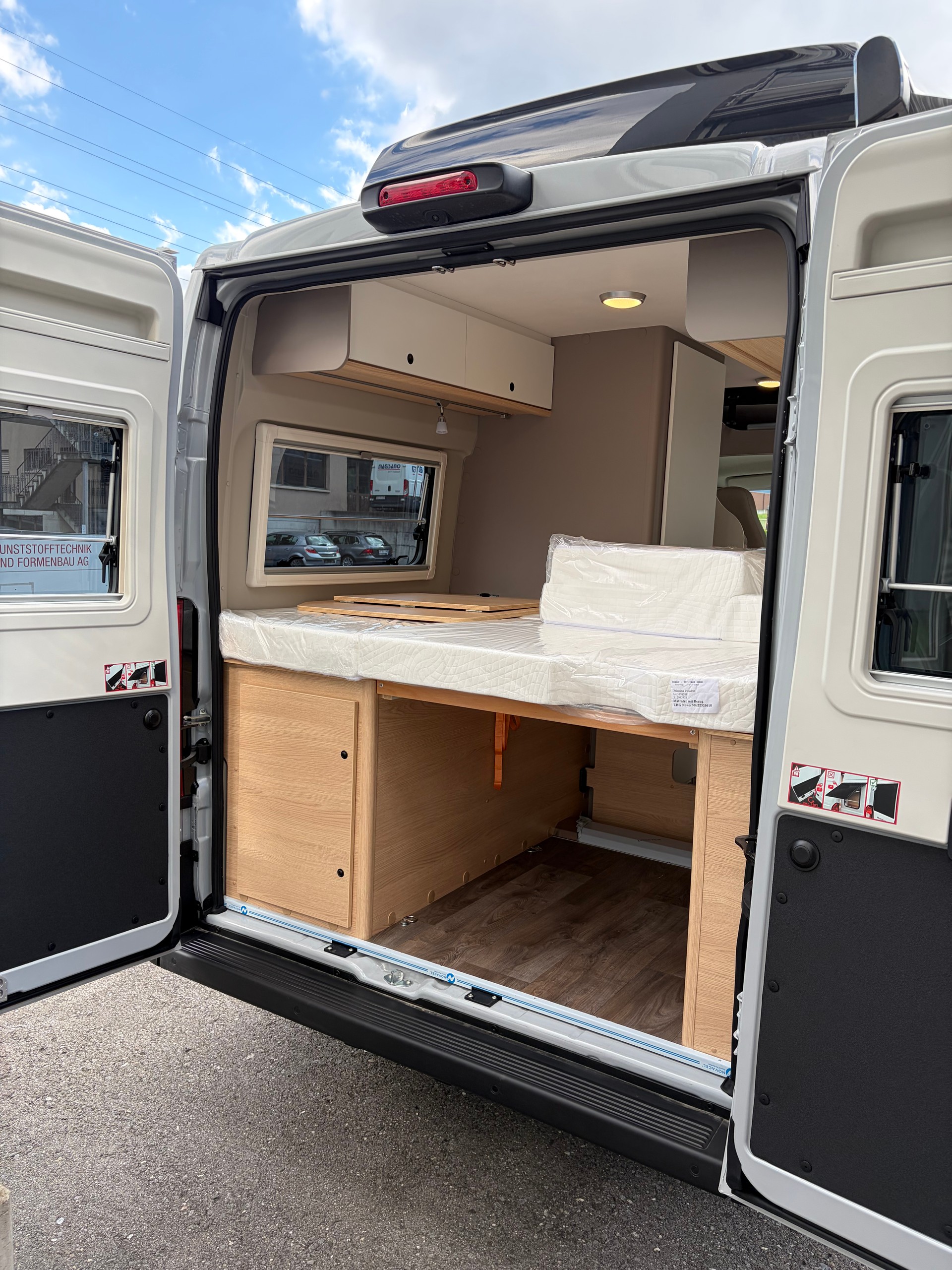 LMC Innovan 600 Pure / Citroen 2,2 140 PS Aut. MY2027-image-14