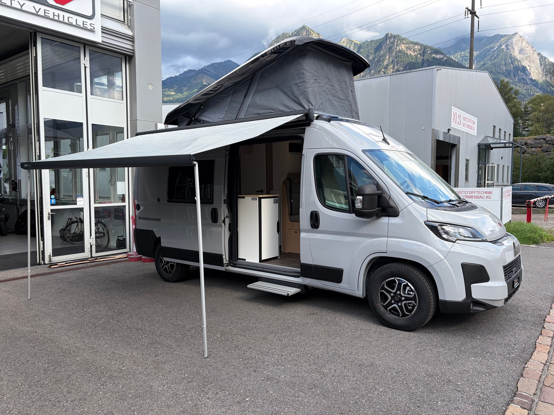 LMC Innovan 600 Pure / Citroen 2,2 140 PS Aut. MY2027-image-4