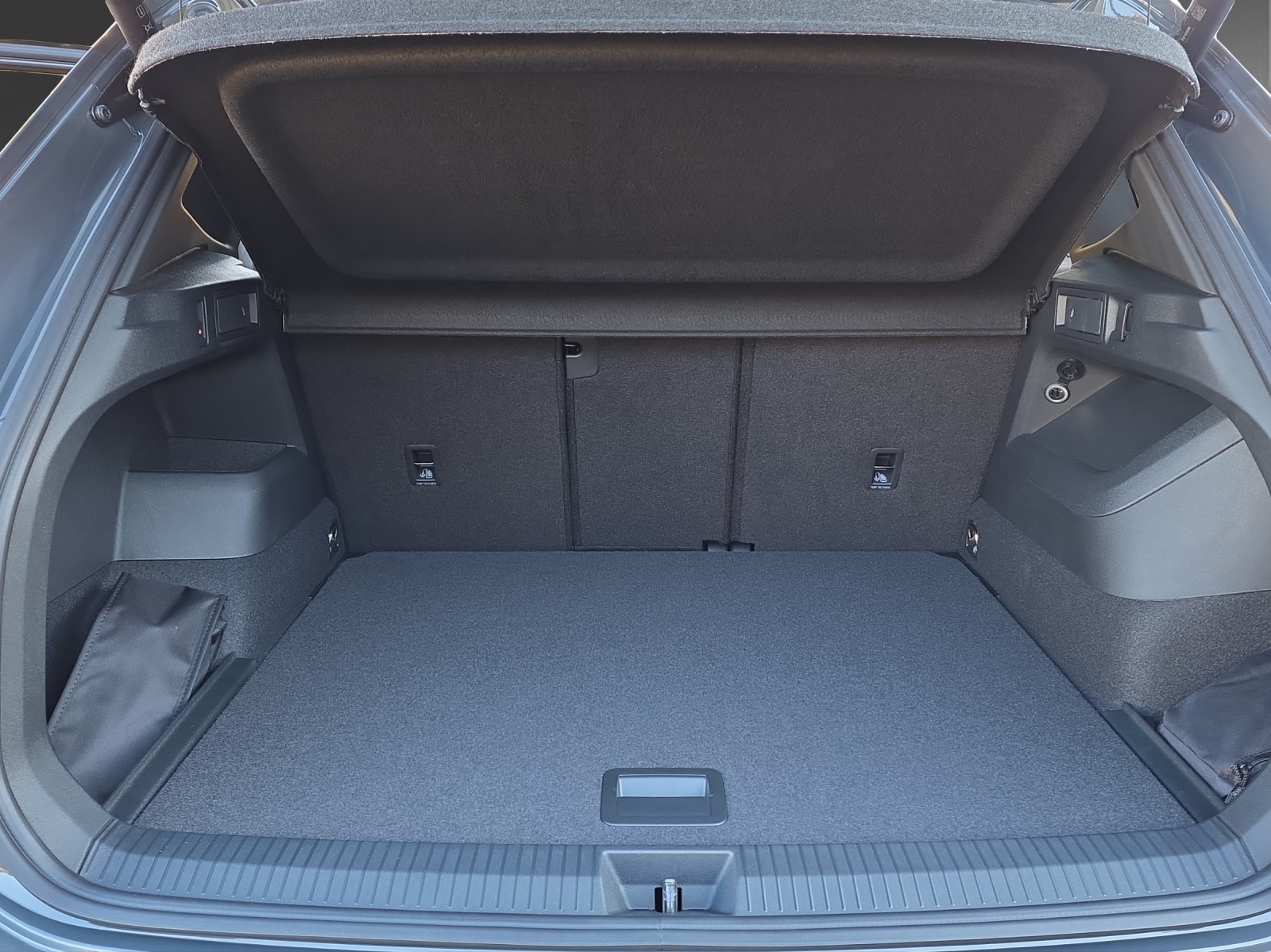 VW Tiguan 2.0 TSI DSG R-Line Plus 4Motion-image-9