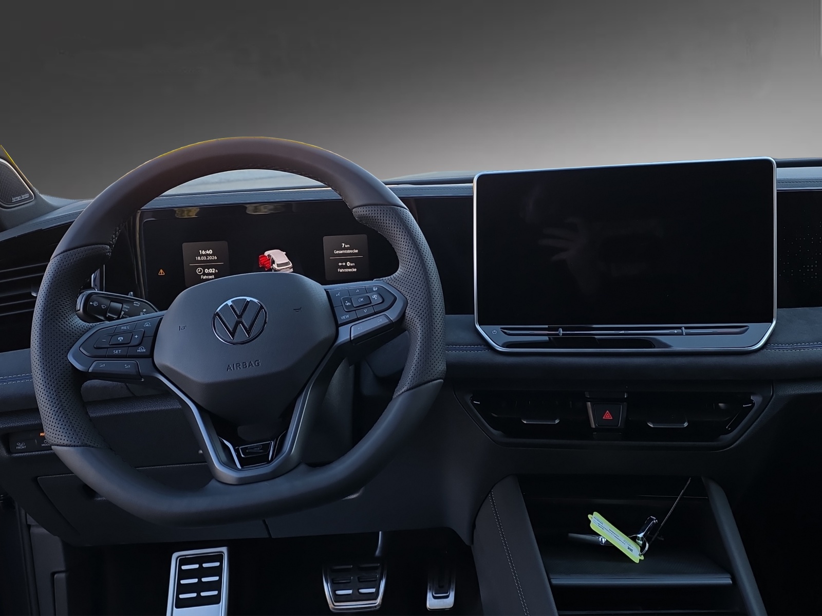 VW Tiguan 2.0 TSI DSG R-Line Plus 4Motion-image-7
