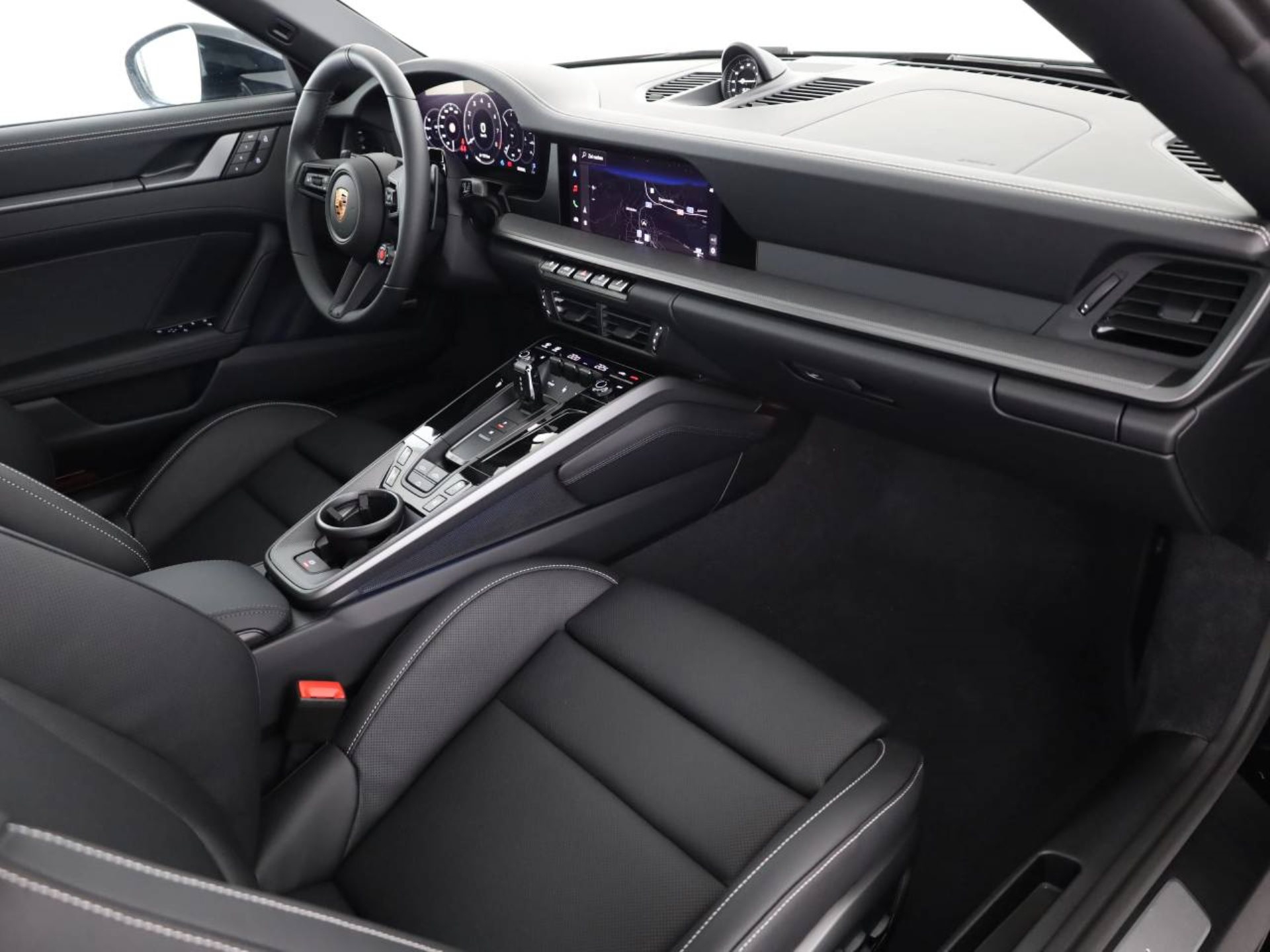 PORSCHE 911 Carrera 4S Cabriolet-image-15