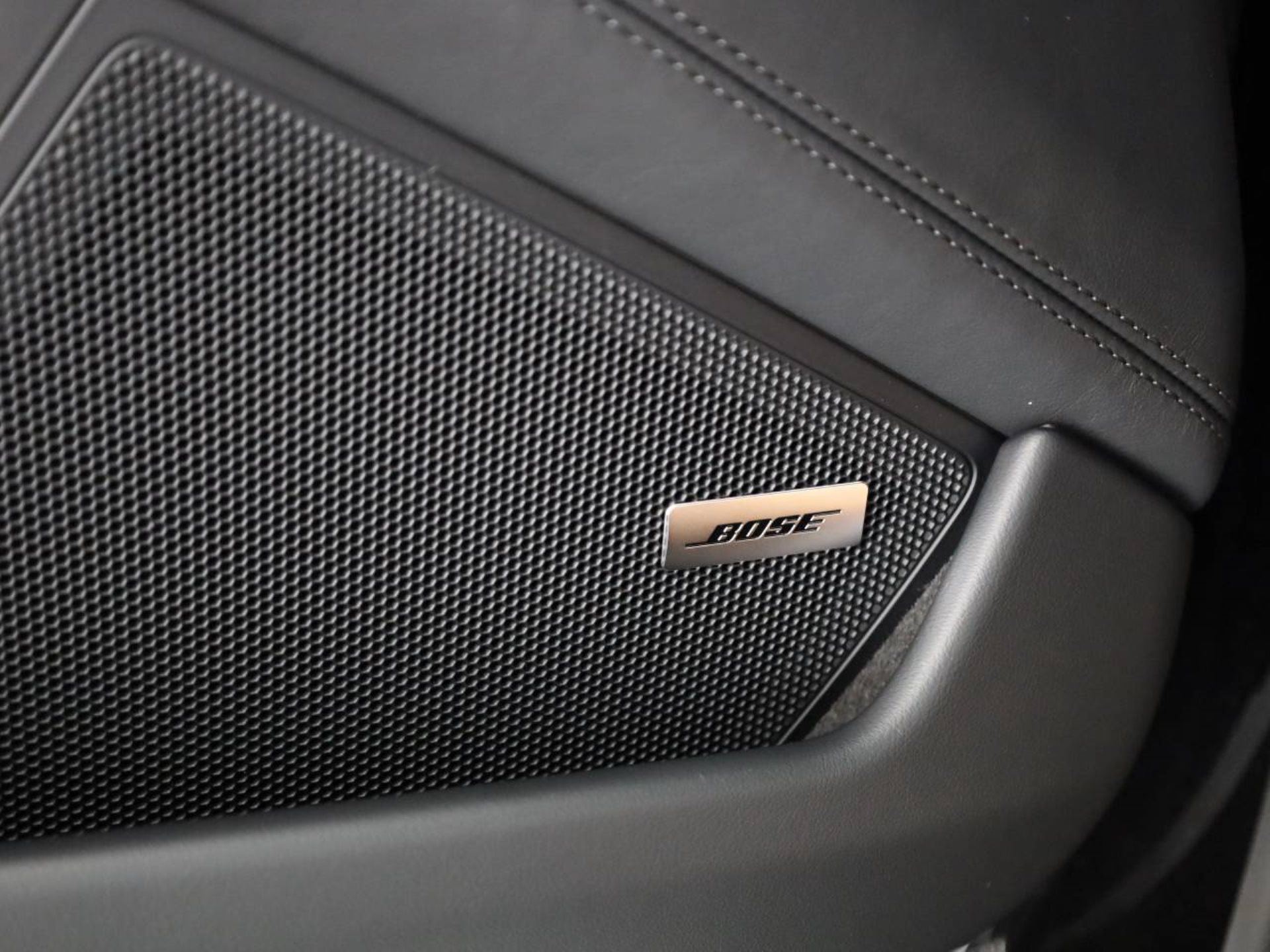 PORSCHE 911 Carrera 4S Cabriolet-image-19