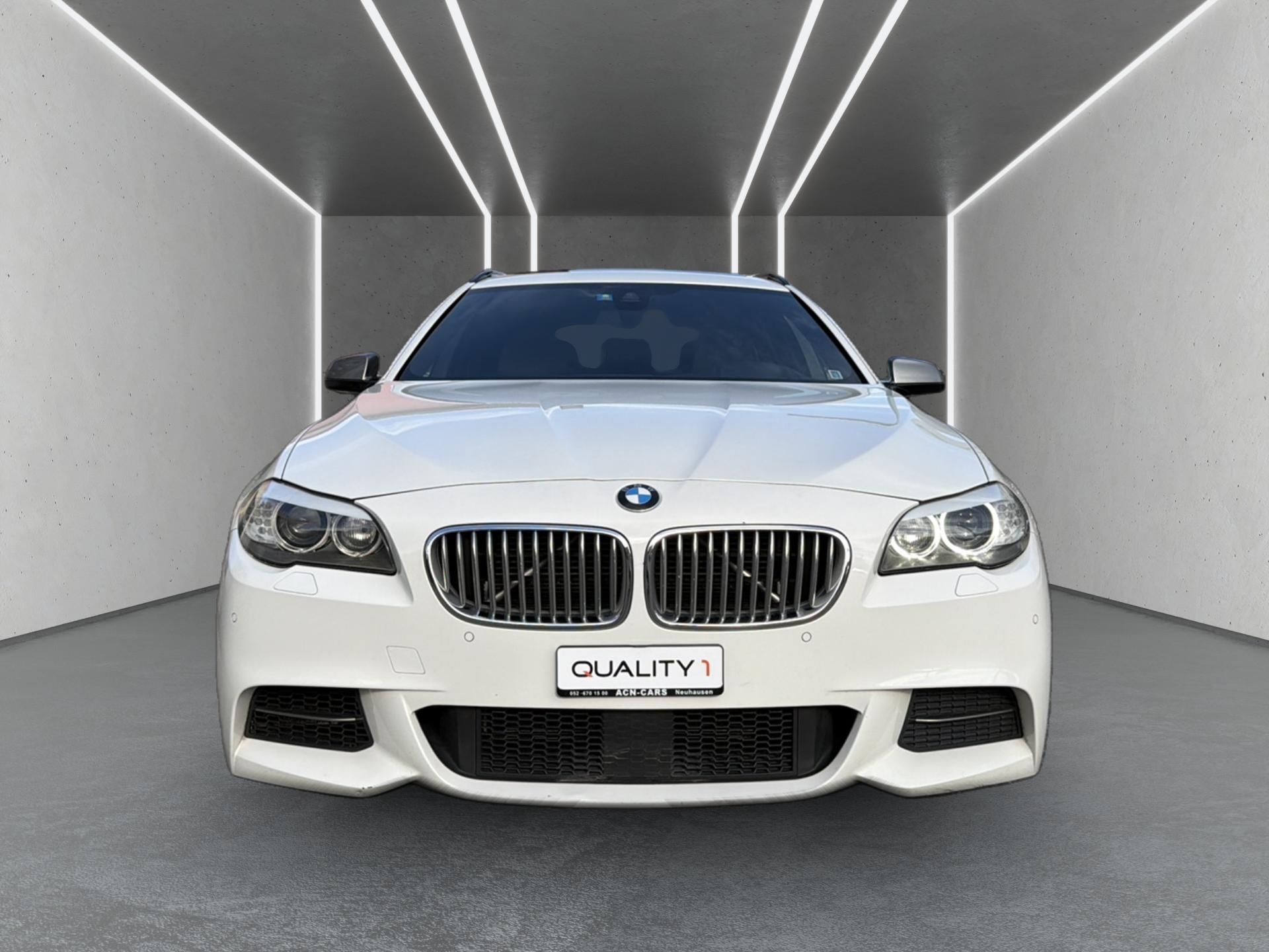 BMW M550 5er-M550dxDrive Touring-image-7