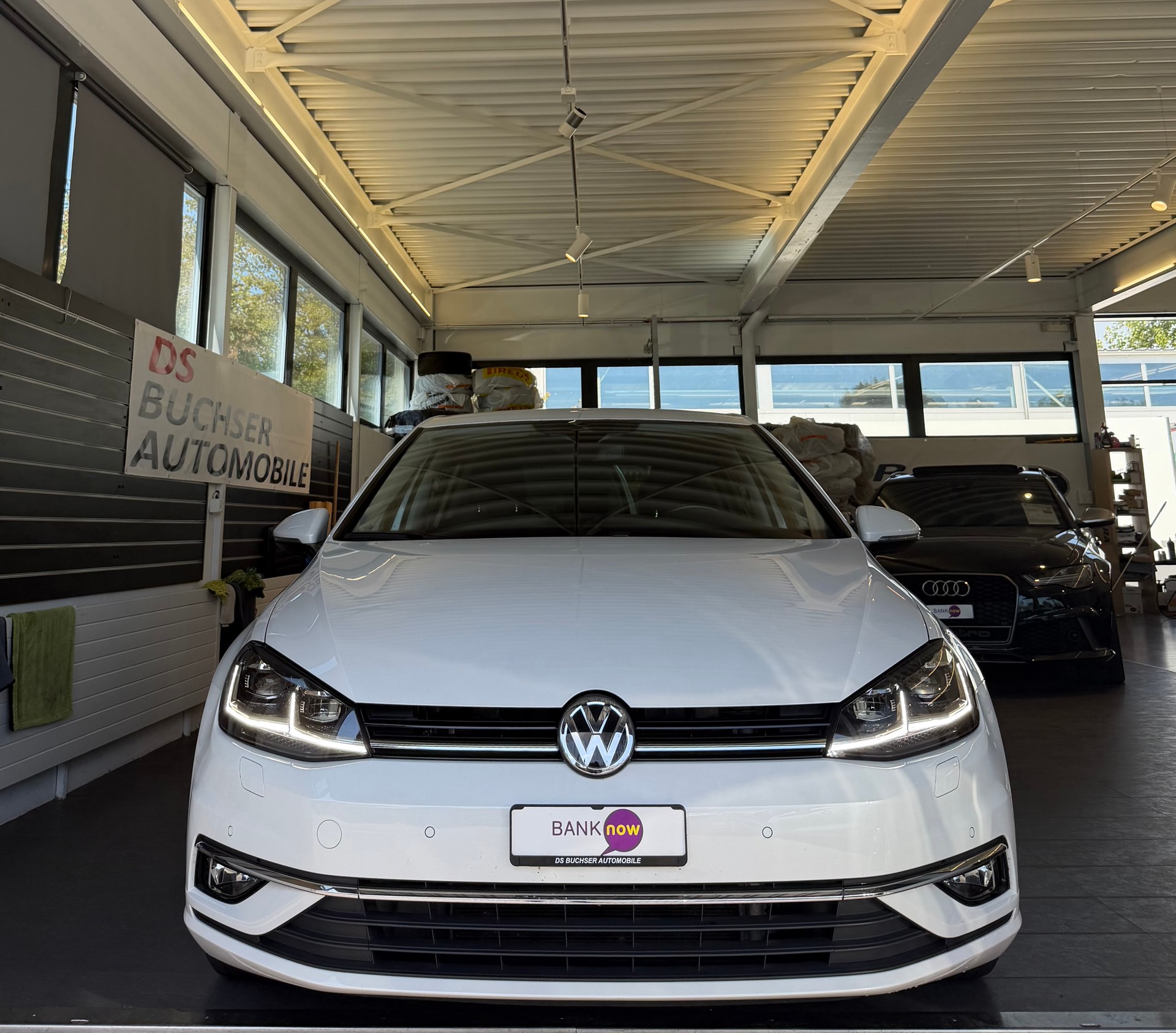VW Golf VII 1.5 TSI 150 Edition 45 DSG-image-2
