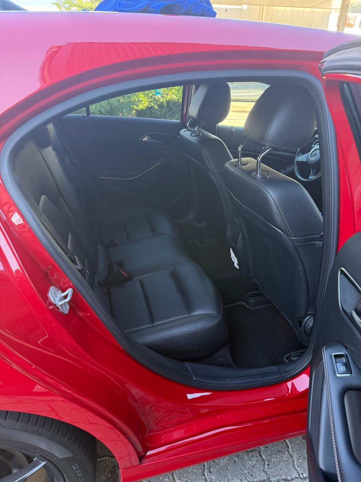 MERCEDES-BENZ A 180 Style 7G-DCT-image-7