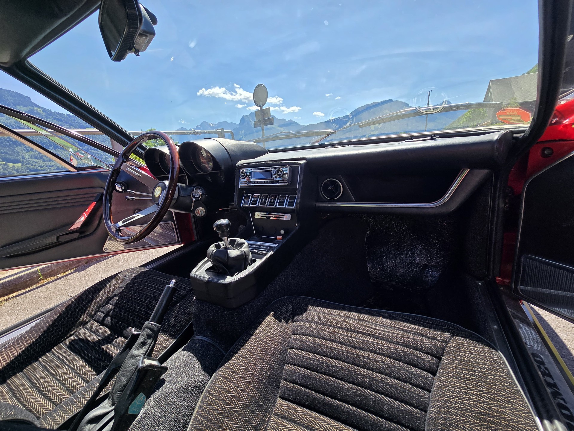 ALFA ROMEO MONTREAL-image-10