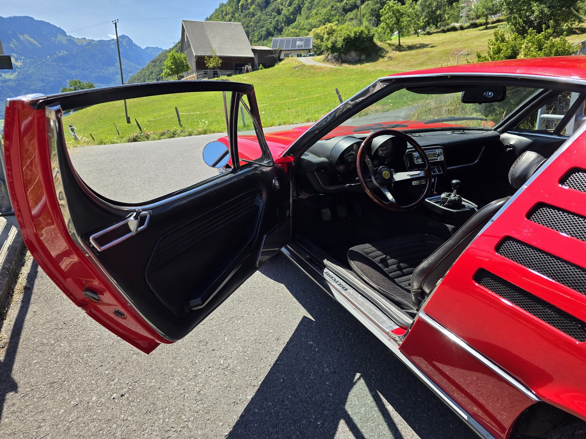 ALFA ROMEO MONTREAL-image-9