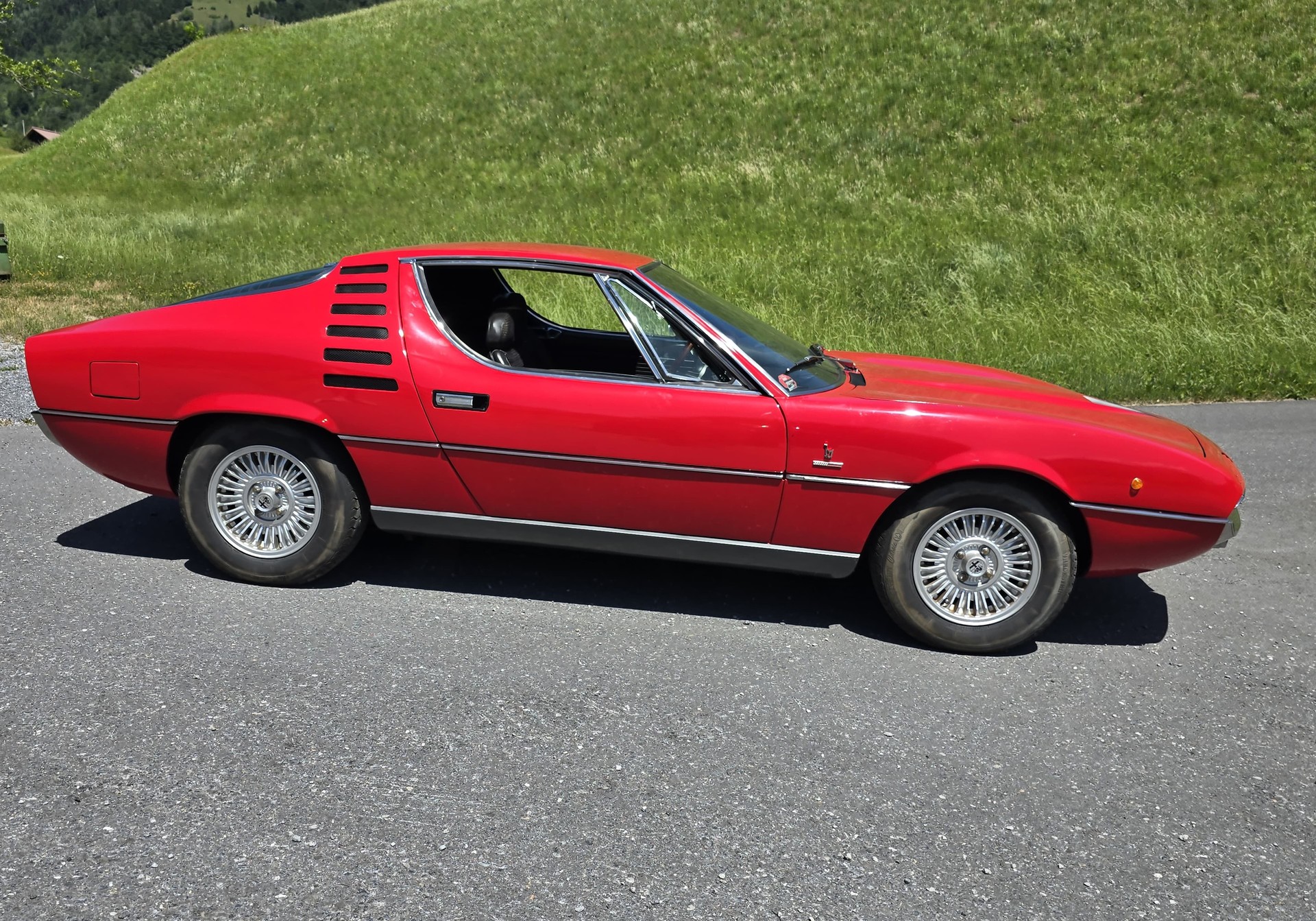 ALFA ROMEO MONTREAL-image-5