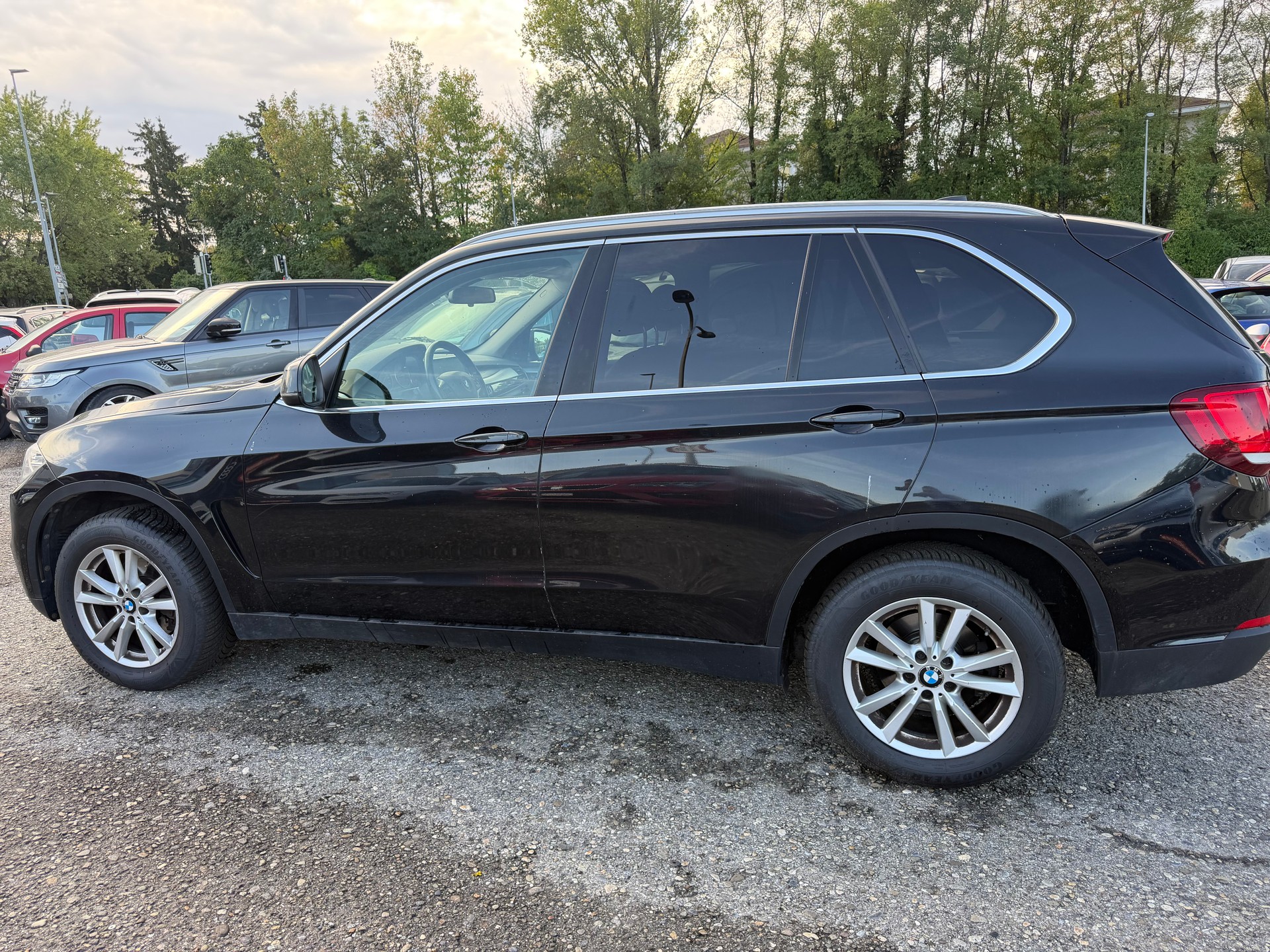 BMW X5-image-5