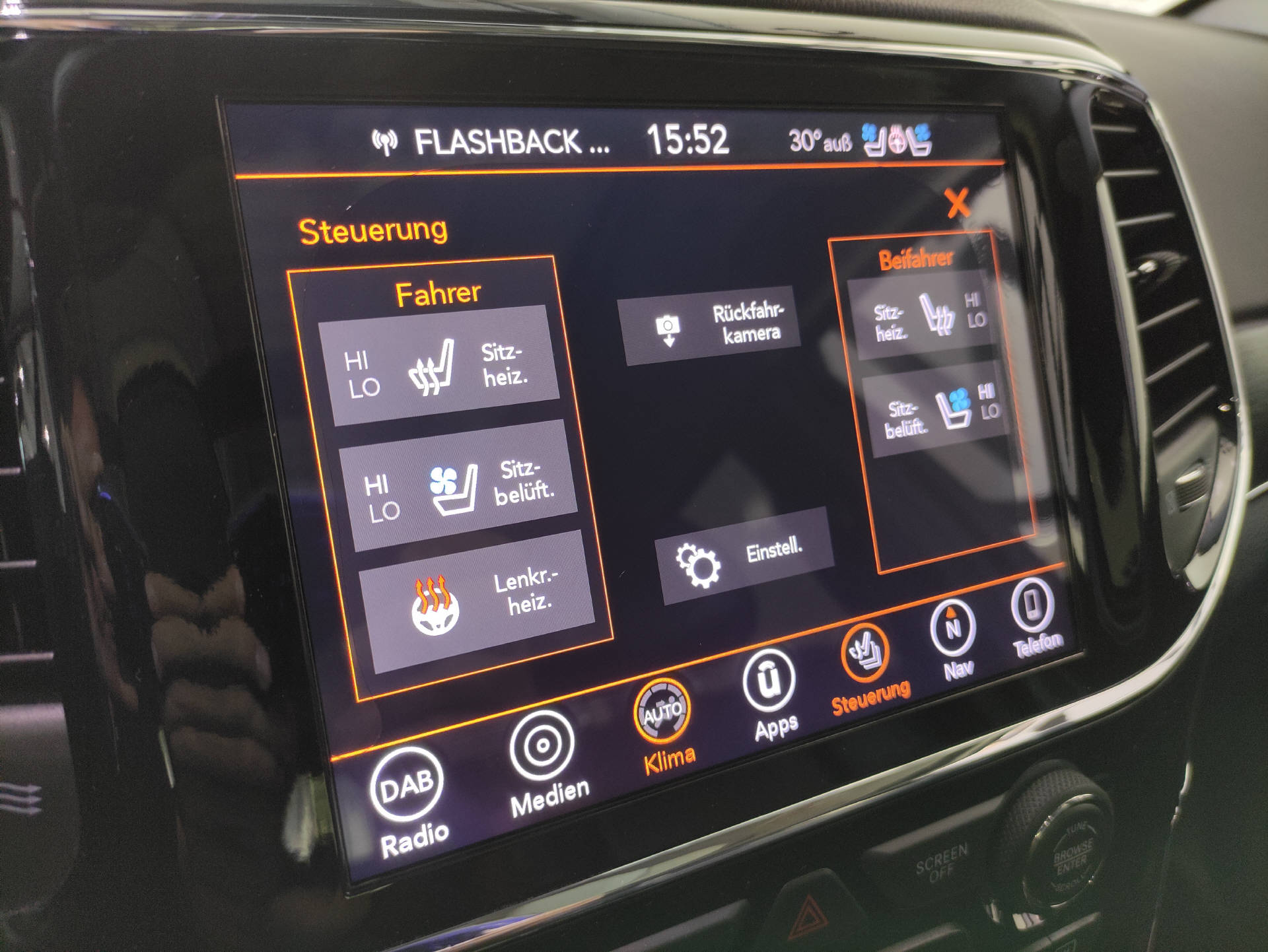 JEEP Grand Cherokee 3.0 CRD 250 Summit-image-10