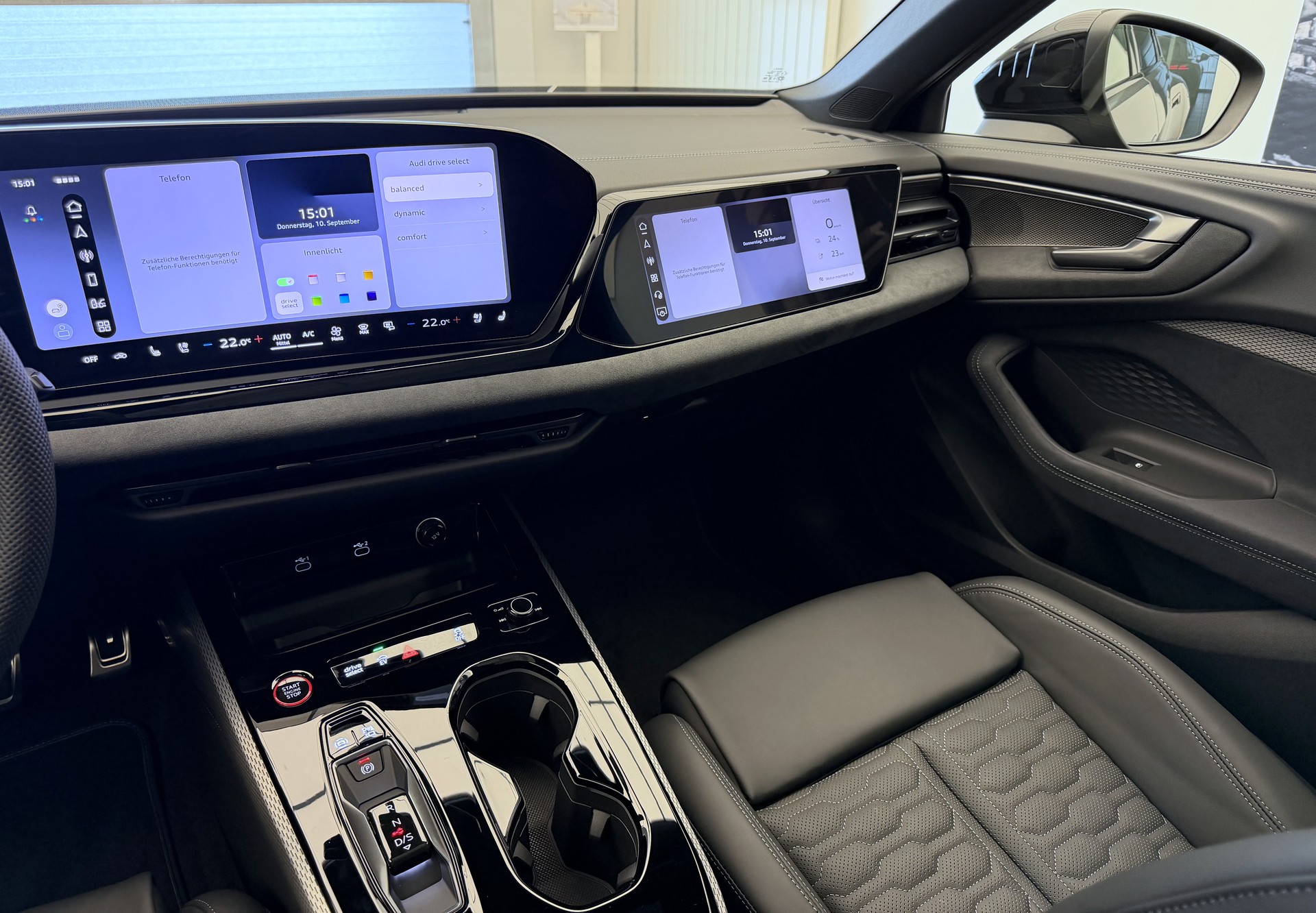 AUDI RS 5 Avant TFSI 470 kW Tiptronic quattro-image-18