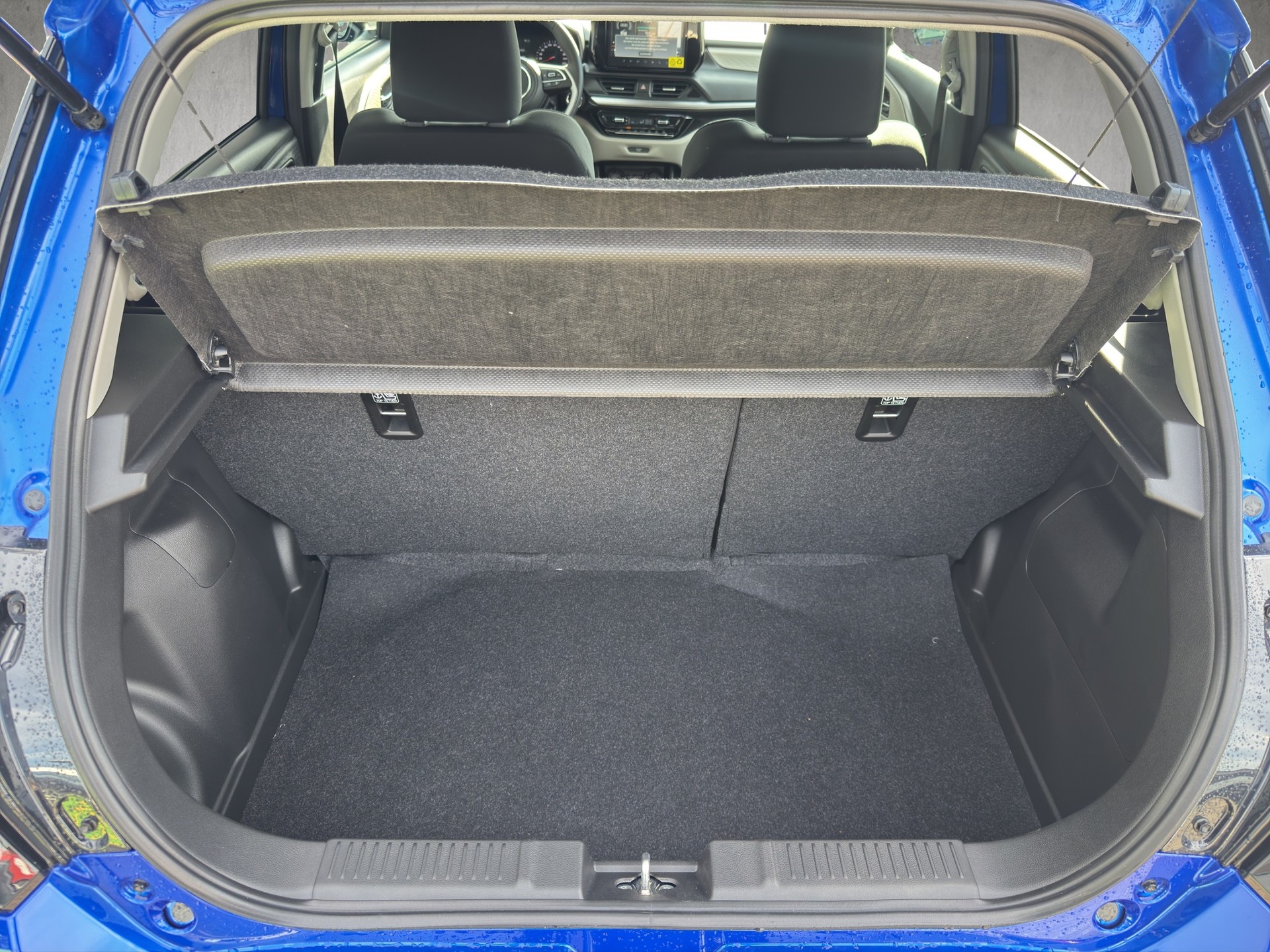 SUZUKI Swift 1.2 Piz Sulai Top Hybrid 4x4-image-8