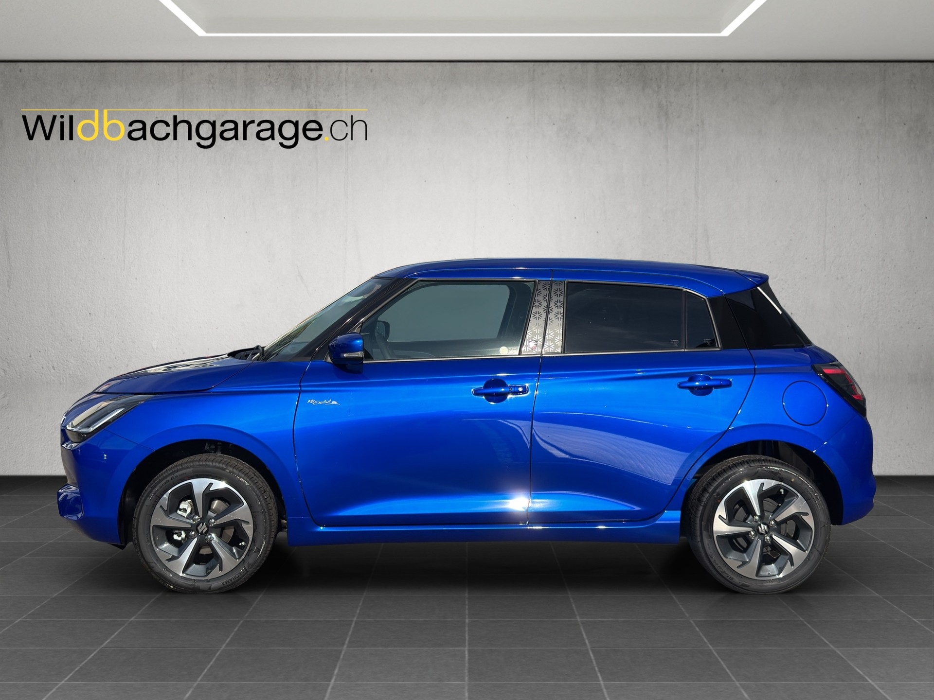 SUZUKI Swift 1.2 Piz Sulai Top Hybrid 4x4-showroom-element-1